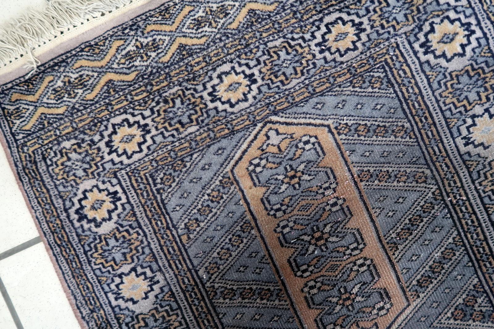 Handgefertigter usbekischer Buchara-Teppich 2' x 3,1', 1950er Jahre - 1C1144 im Zustand „Gut“ im Angebot in Bordeaux, FR