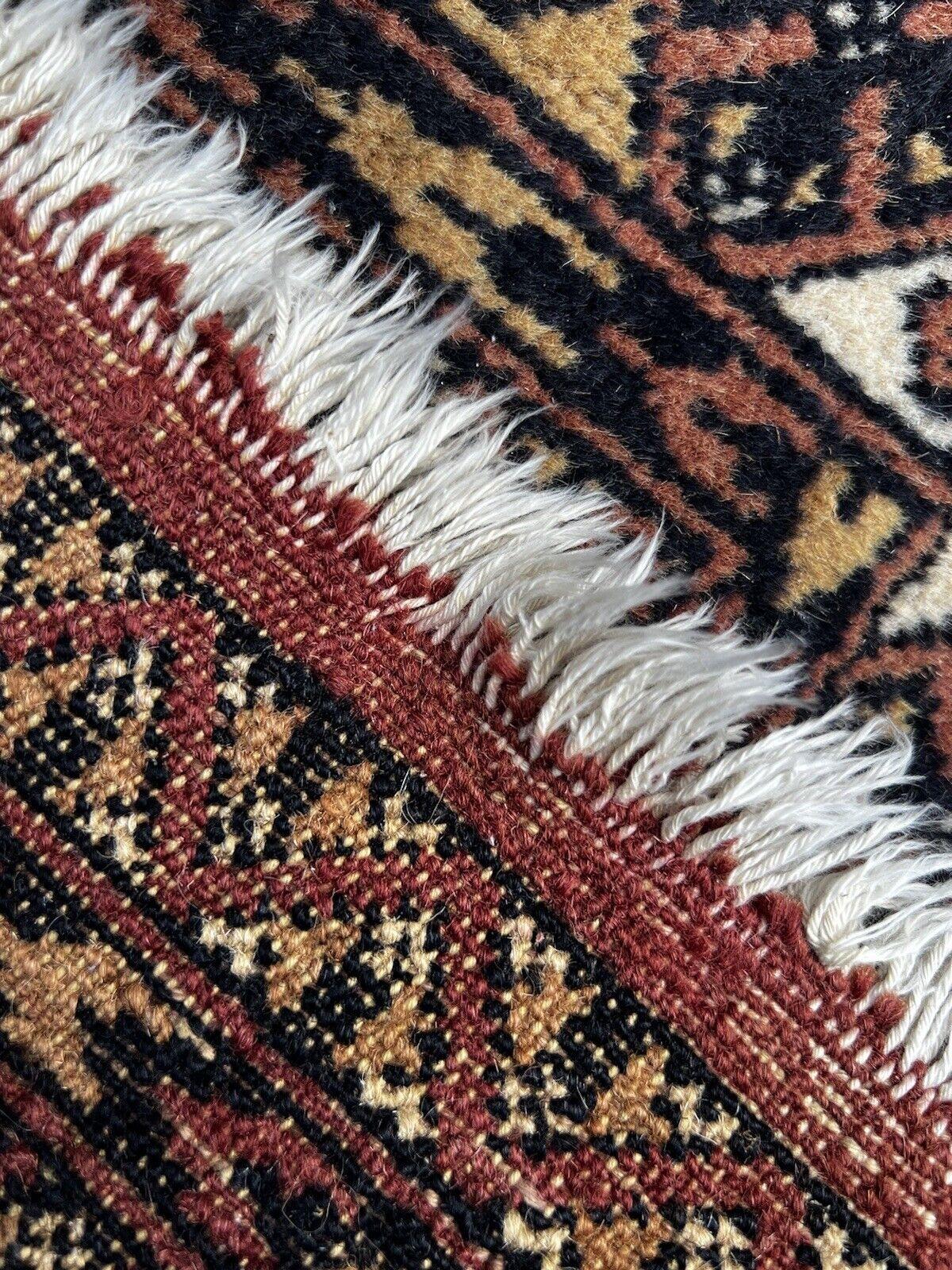 Mid-20th Century Handmade Vintage Uzbek Bukhara Rug 2.1' x 3', 1960s - 1S25