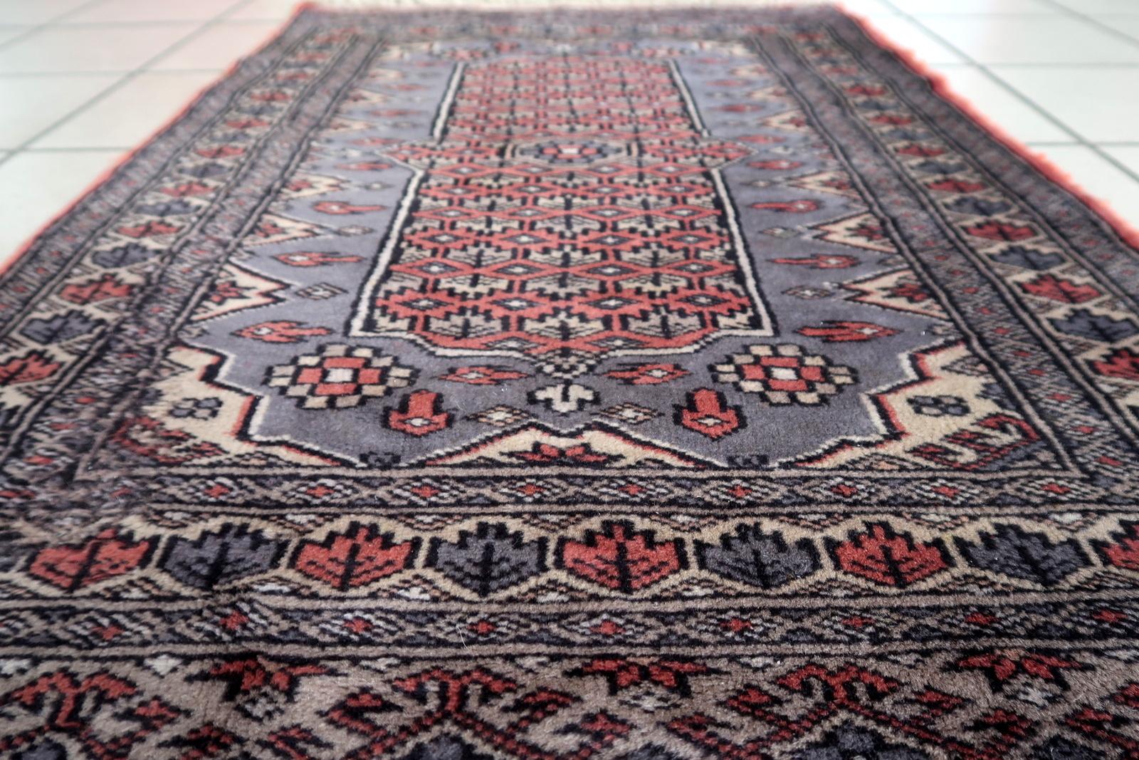 Handgefertigter usbekischer Buchara-Teppich 2,1' x 3,1' 1950er Jahre - 1C1174 im Angebot 3