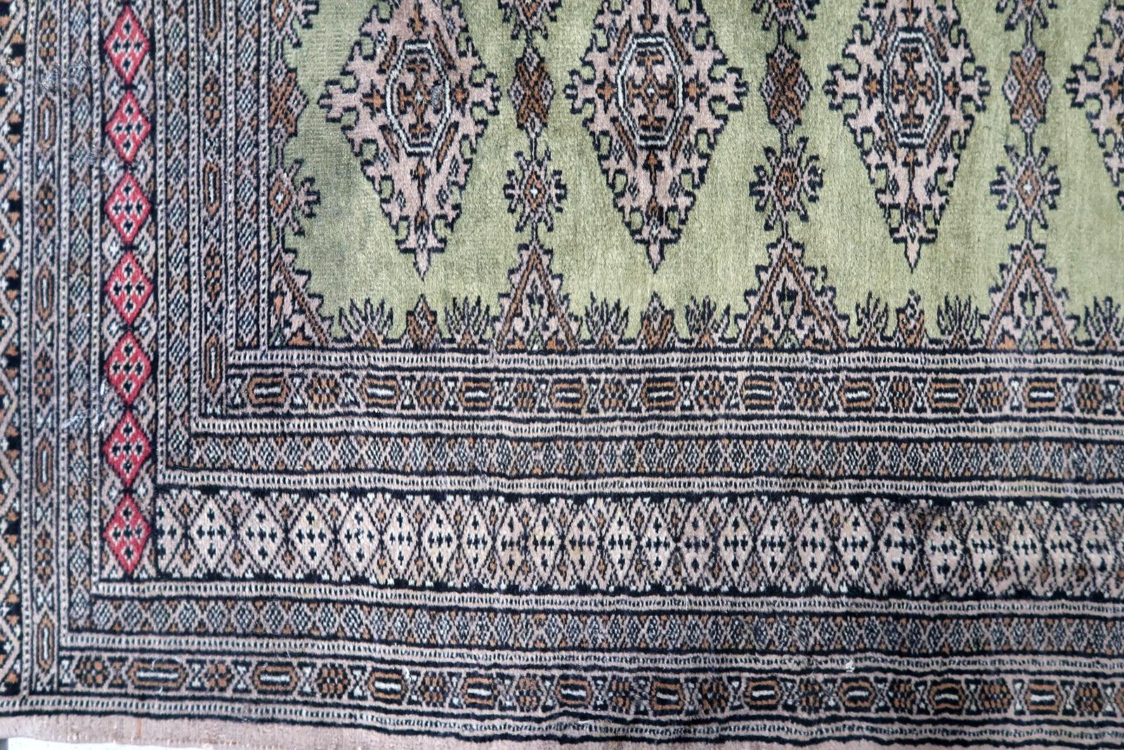 Handmade Vintage Uzbek Bukhara Rug 2.6' x 4', 1950s - 1C1145 For Sale 3