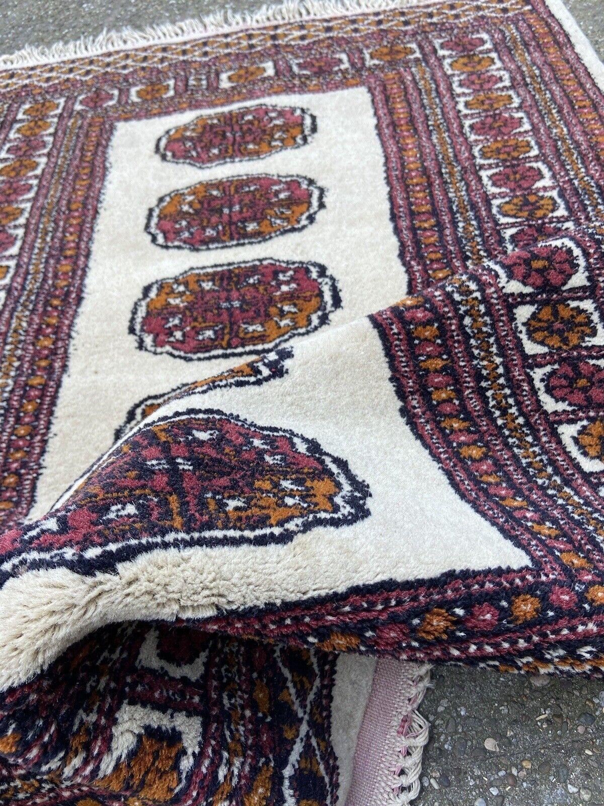 Wool Handmade Vintage Uzbek Bukhara Rug 2.7' x 4.3', 1960s - 1S09 For Sale