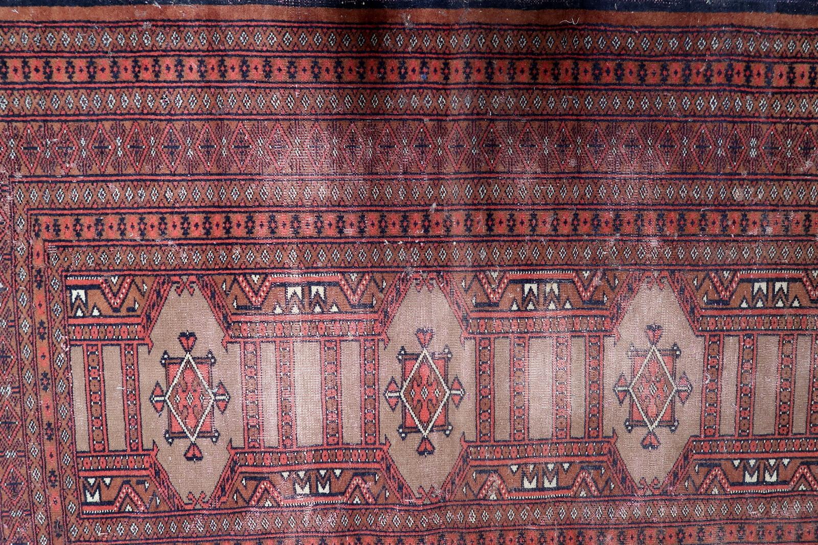 Alfombra vintage uzbeka de Bukhara, 1950, 1,1' x 1,1' - 1C1182 Anudado a mano en venta
