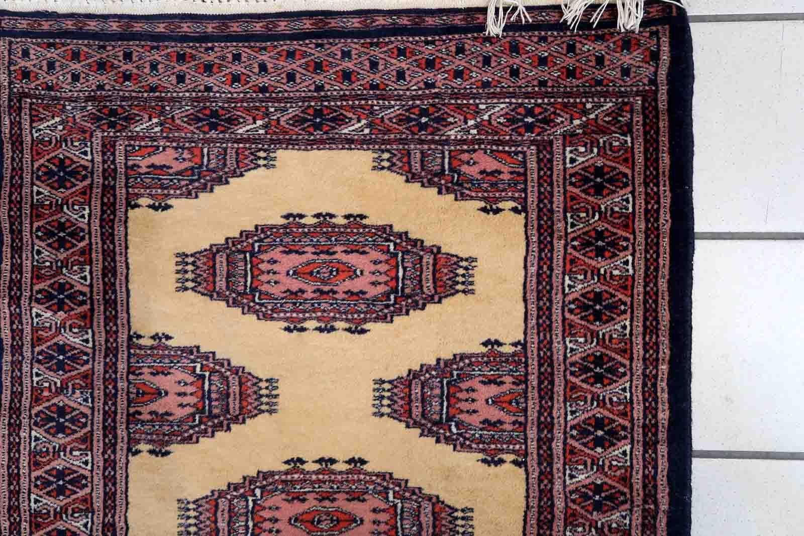 Tapis de couloir Bukhara ouzbek vintage fait à la main, 1970, 1C943 en vente 3