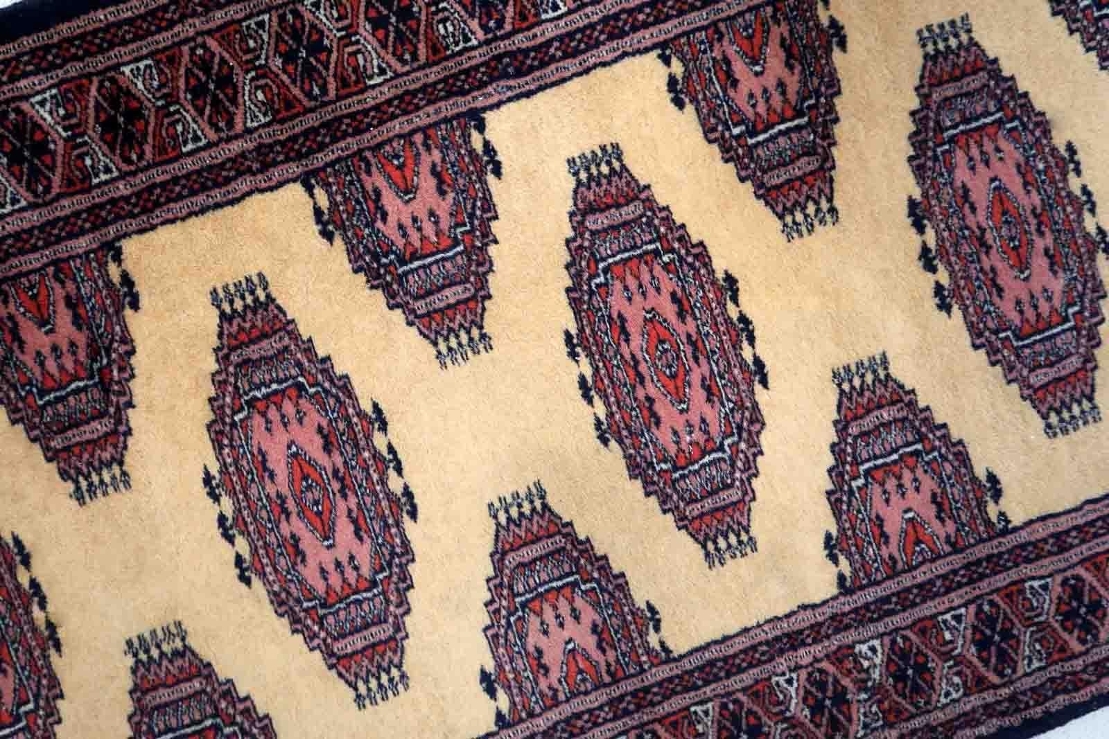 Fin du 20e siècle Tapis de couloir Bukhara ouzbek vintage fait à la main, 1970, 1C943 en vente
