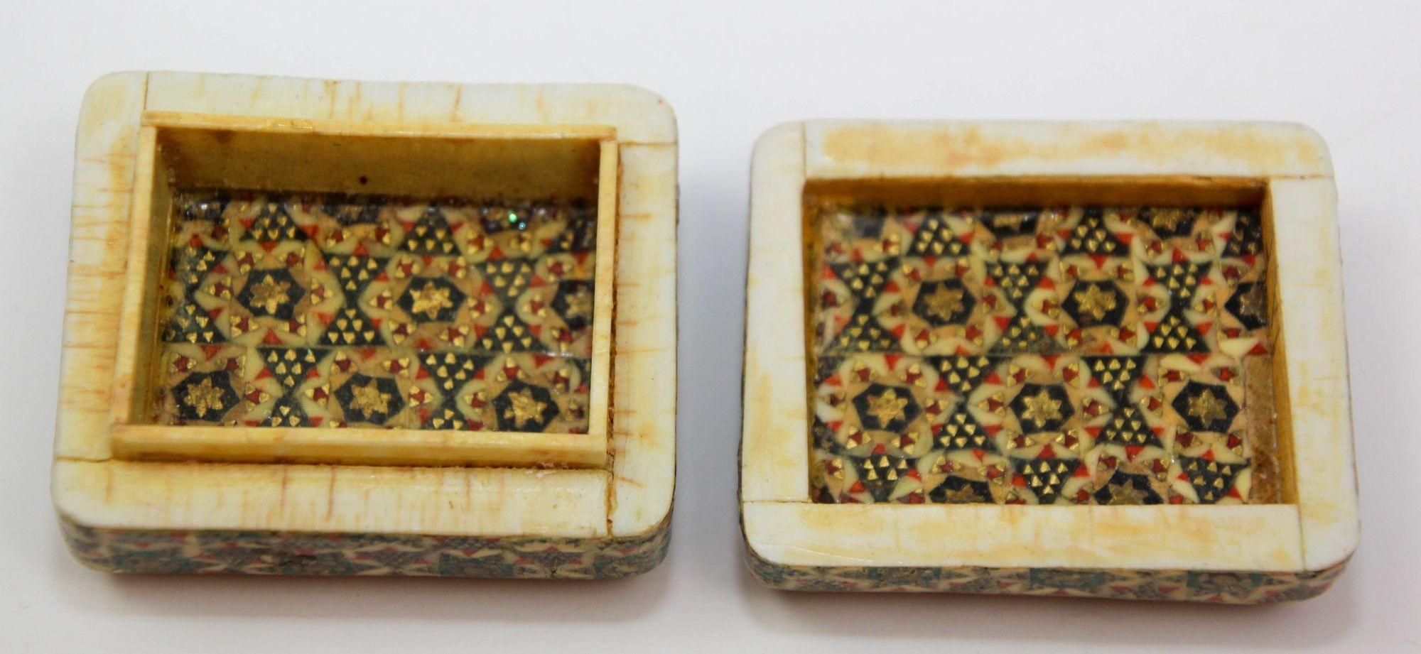 Handgefertigte Vintage Holz Khatam Indo Persische Box im Zustand „Gut“ in North Hollywood, CA
