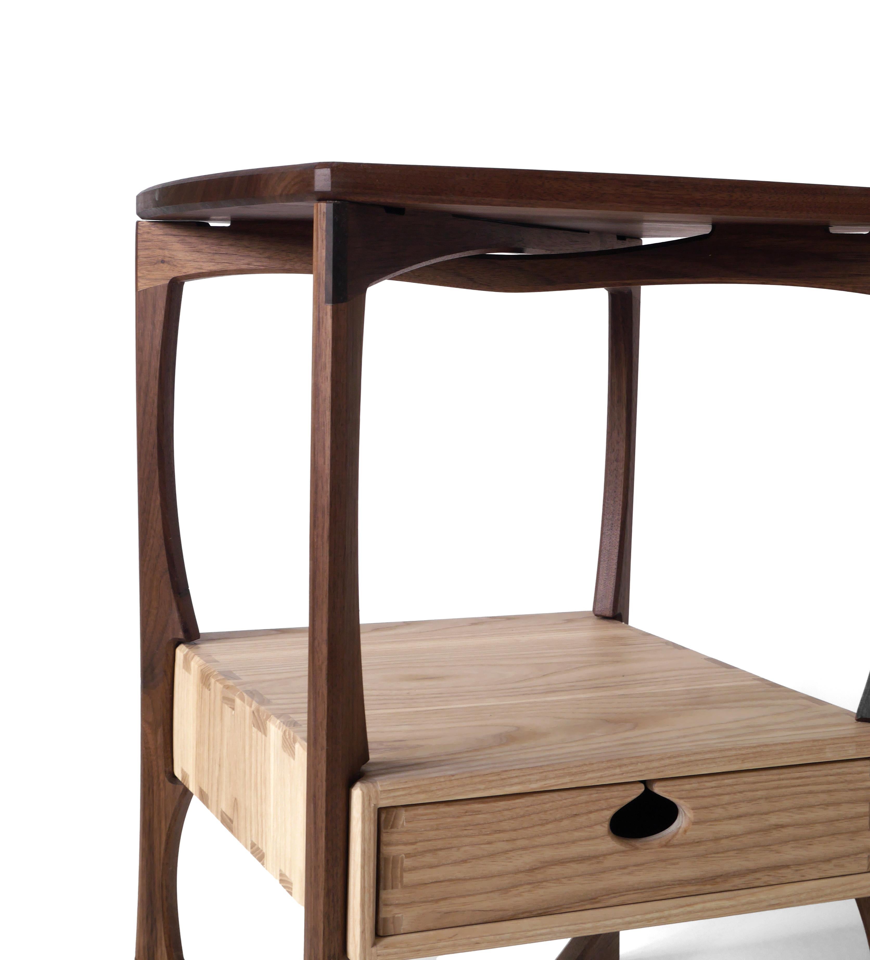 American Ash and Walnut Roke Side Table, Modern End Table / Nightstand with one Drawer For Sale