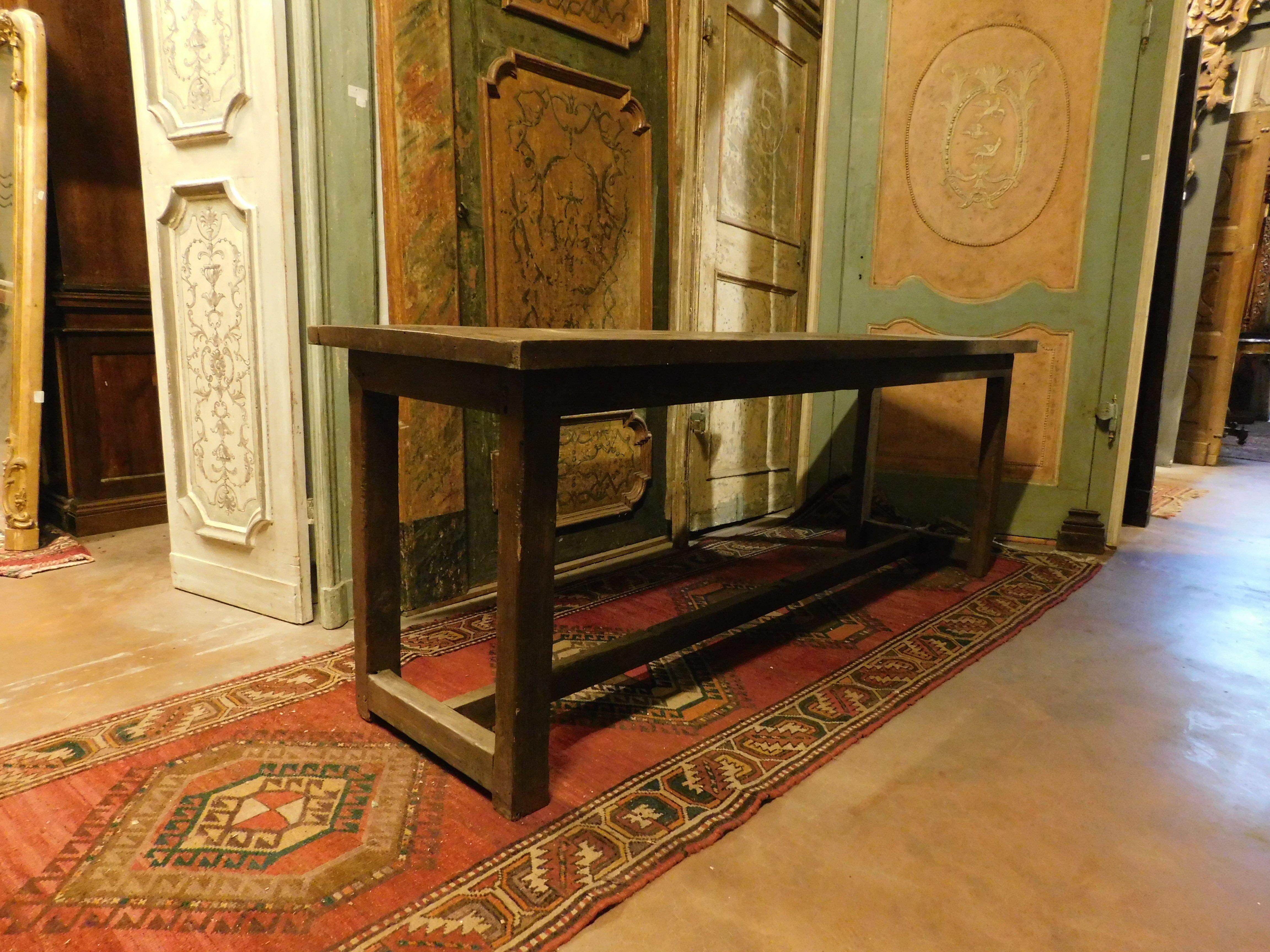 Hand-Crafted Handmade walnut table with straight leg, Italy For Sale