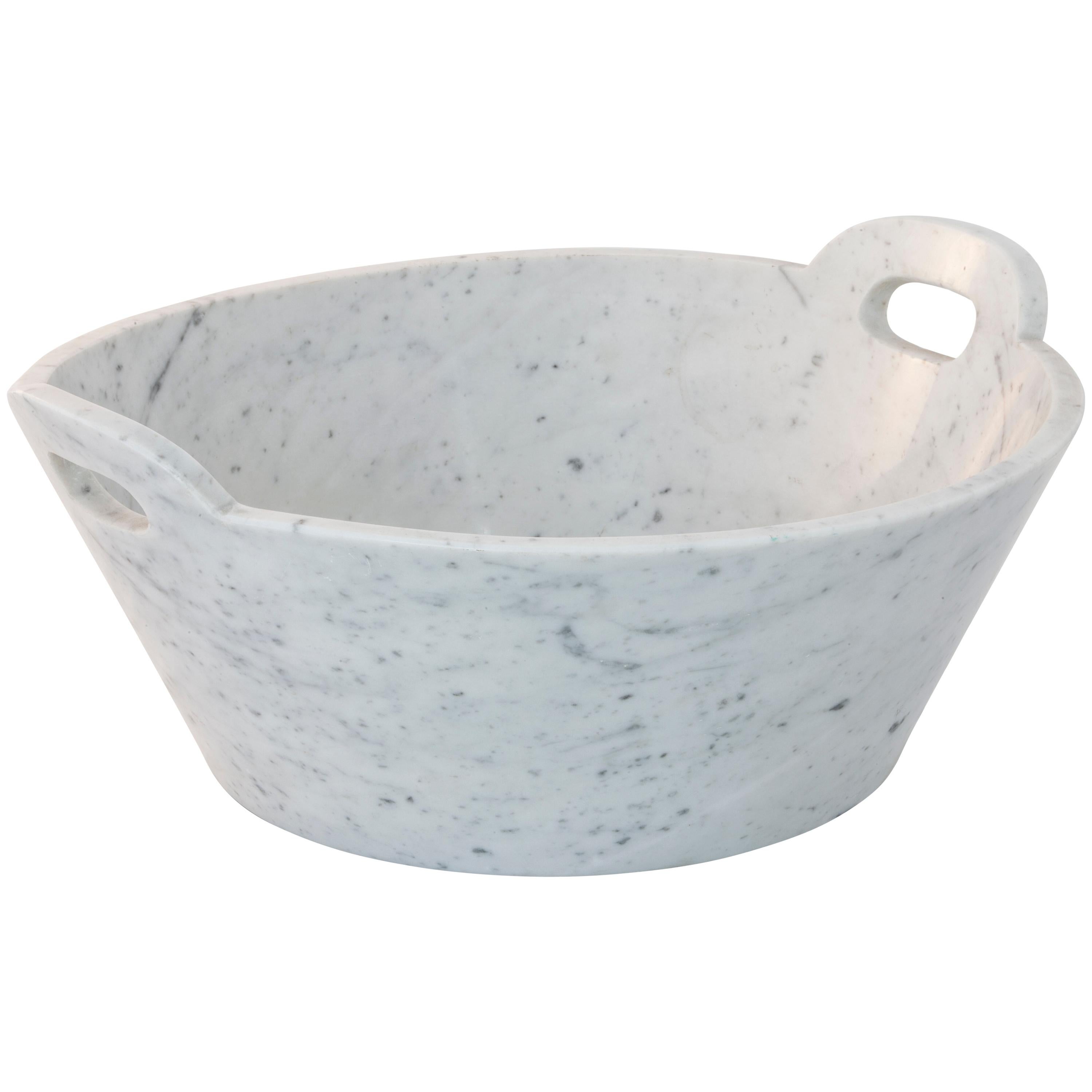 Cesta grande de mármol blanco de Carrara satinado hecha a mano