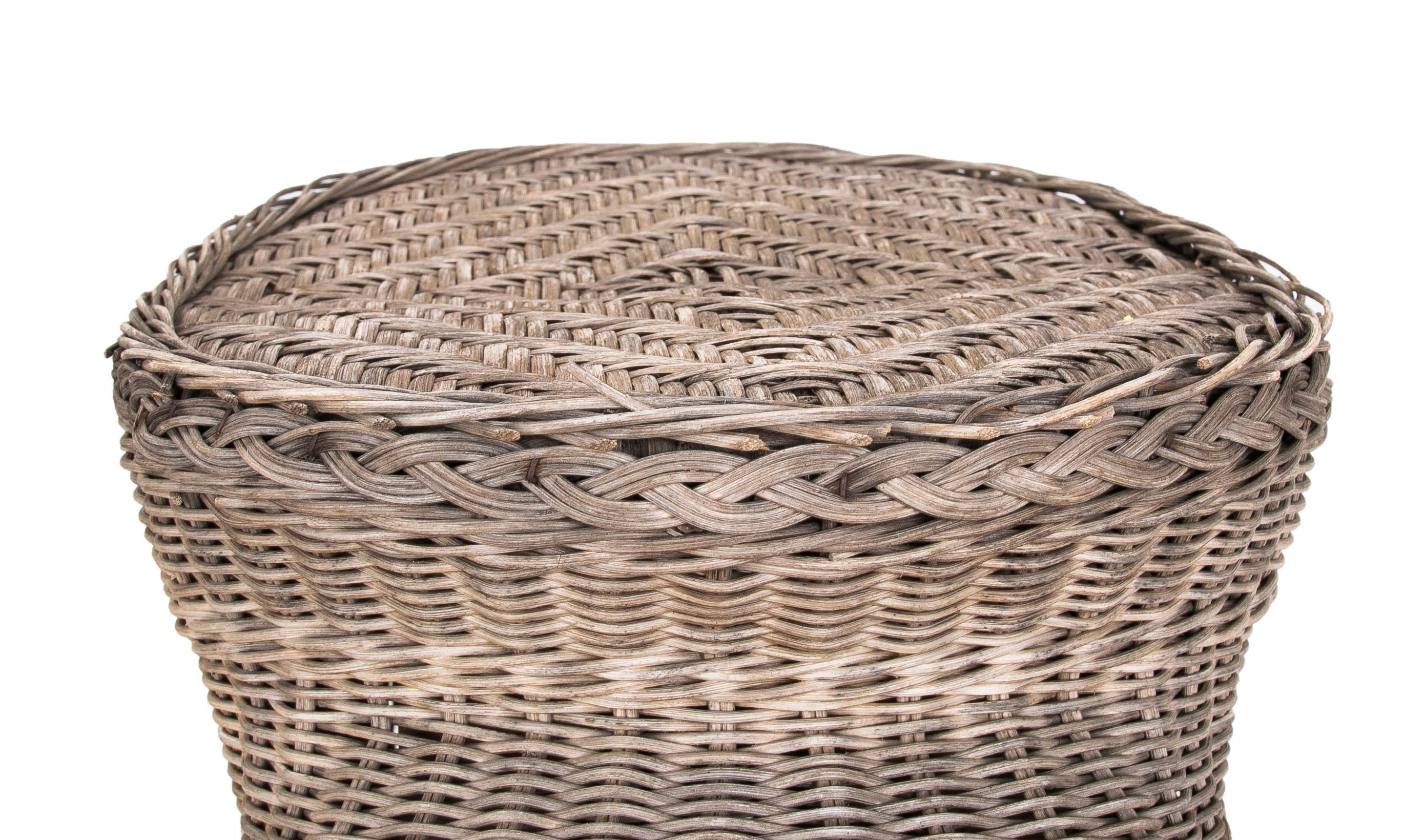 Handmade Wicker Elephant Side Table For Sale 3