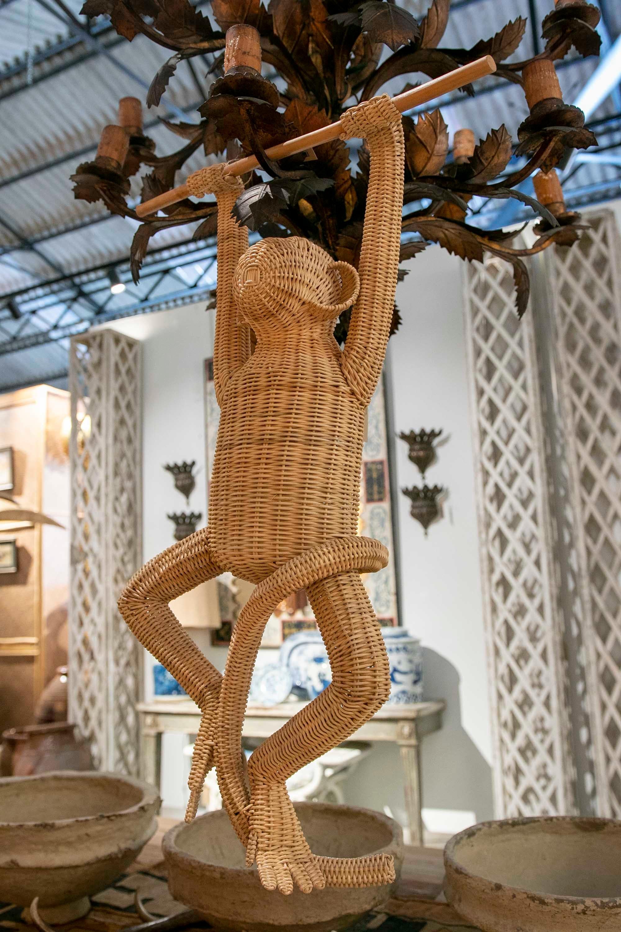 Handmade Wicker Jumpsuit Attached to a Wooden Branch  In Good Condition For Sale In Marbella, ES