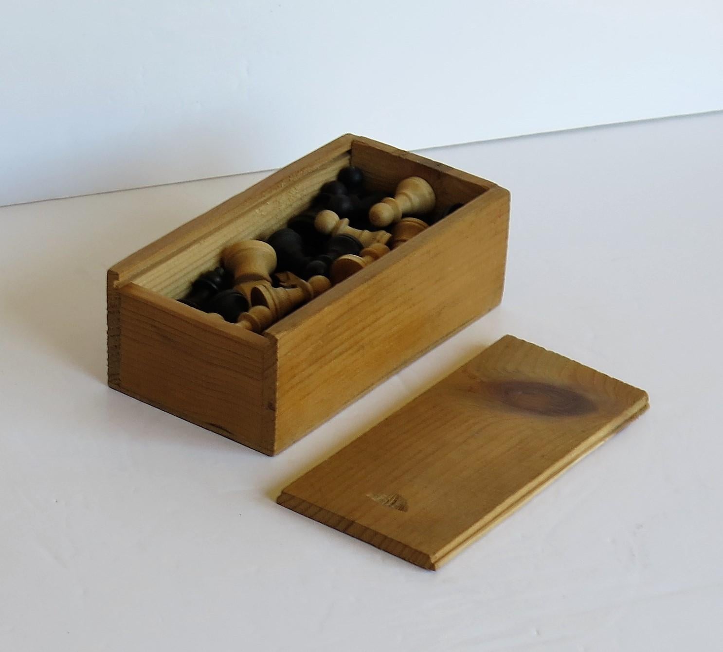 20th Century Handmade Wood Complete Chess Set Game in Pine Lidded Box, circa 1930