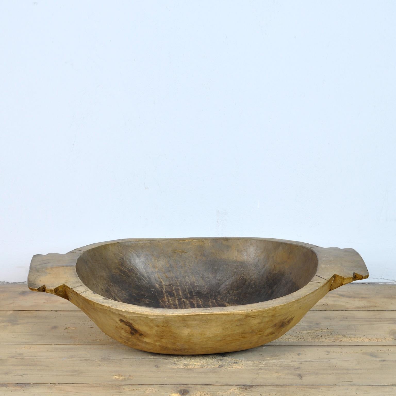 Beautiful hand carved Hungarian dough bowl, circa 1920's. Made of fruitwood.
In good condition. 