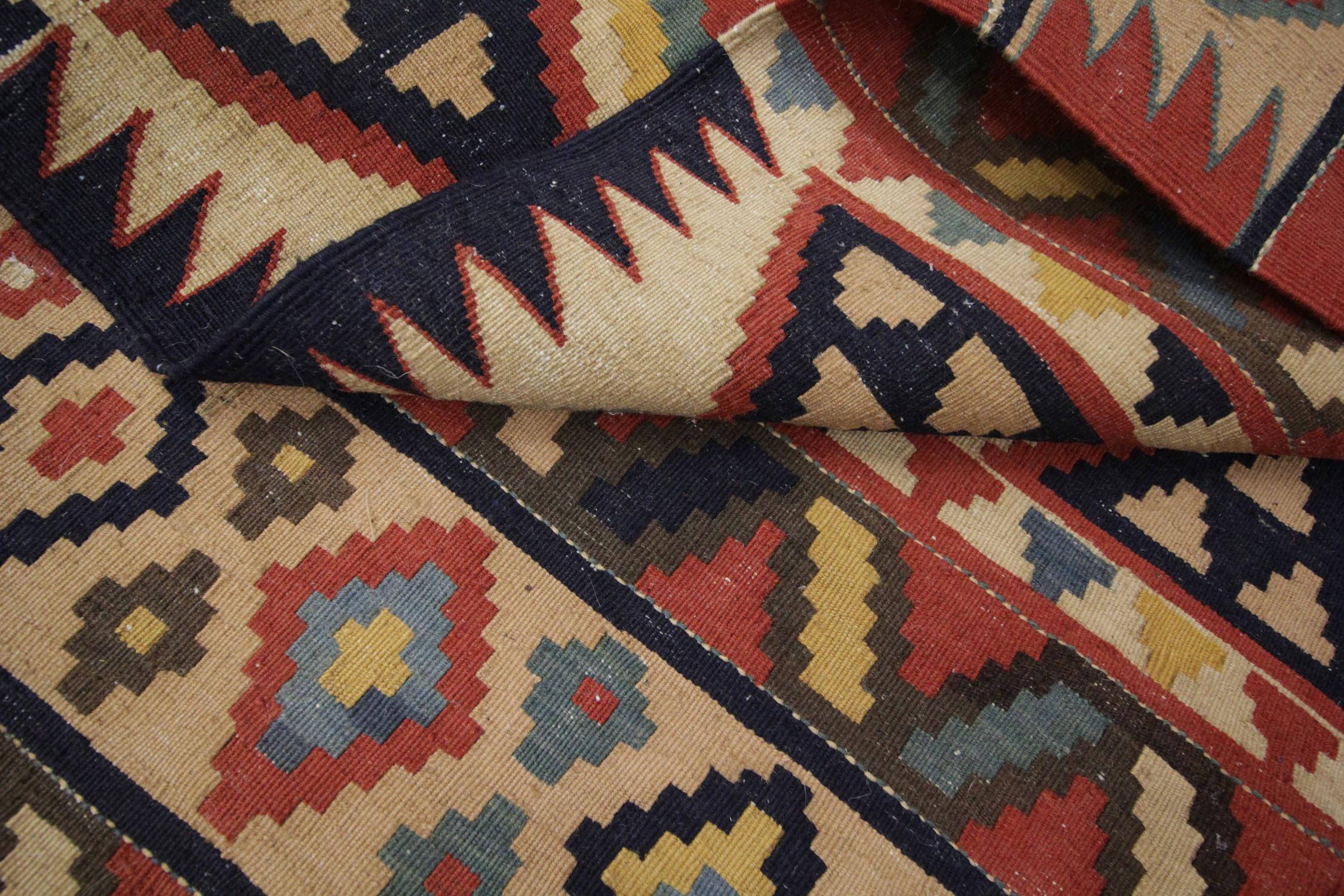 Tapis d'entrée Rug & Kilim en laine, beige tribal géométrique Zig Zag 356x89cm en vente 2