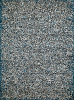 Handgefertigter Wollteppich in Beige, Grau und Blau mit dezentem geometrischem Muster