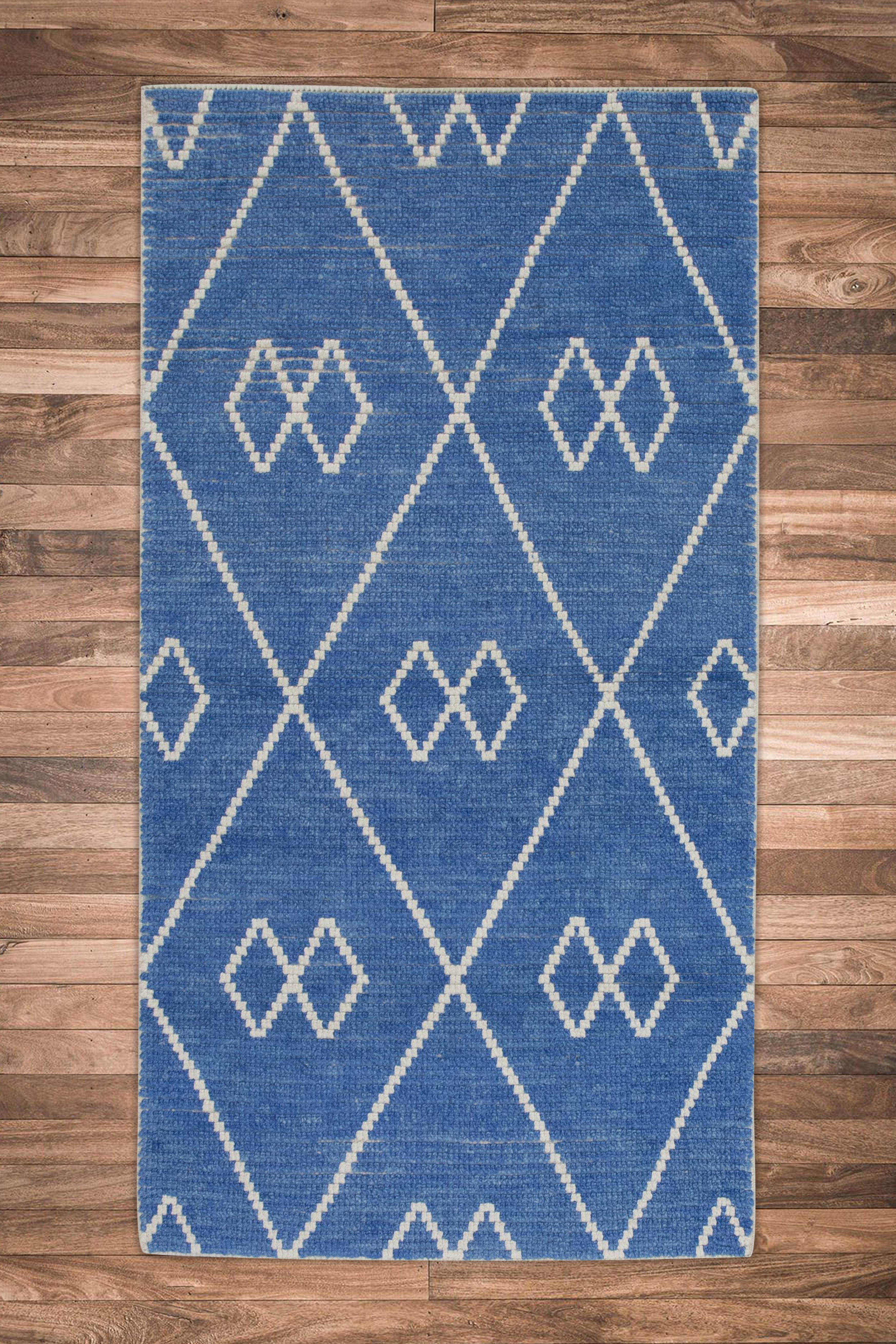  Handmade Wool Tulu Rug in Geometric Design 2'8