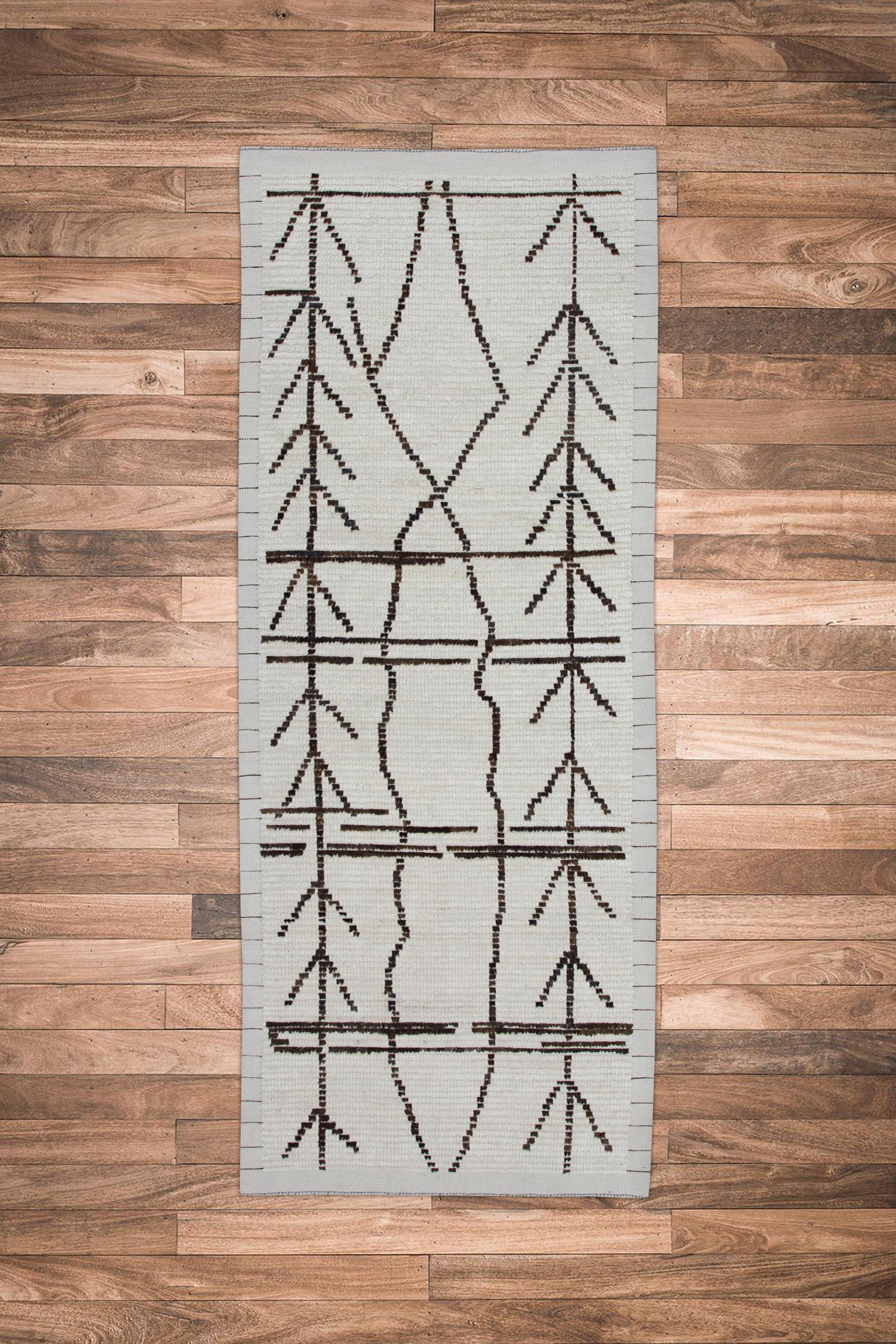 Handgefertigter Tulu-Teppich aus Wolle in geometrischem Design 2'8