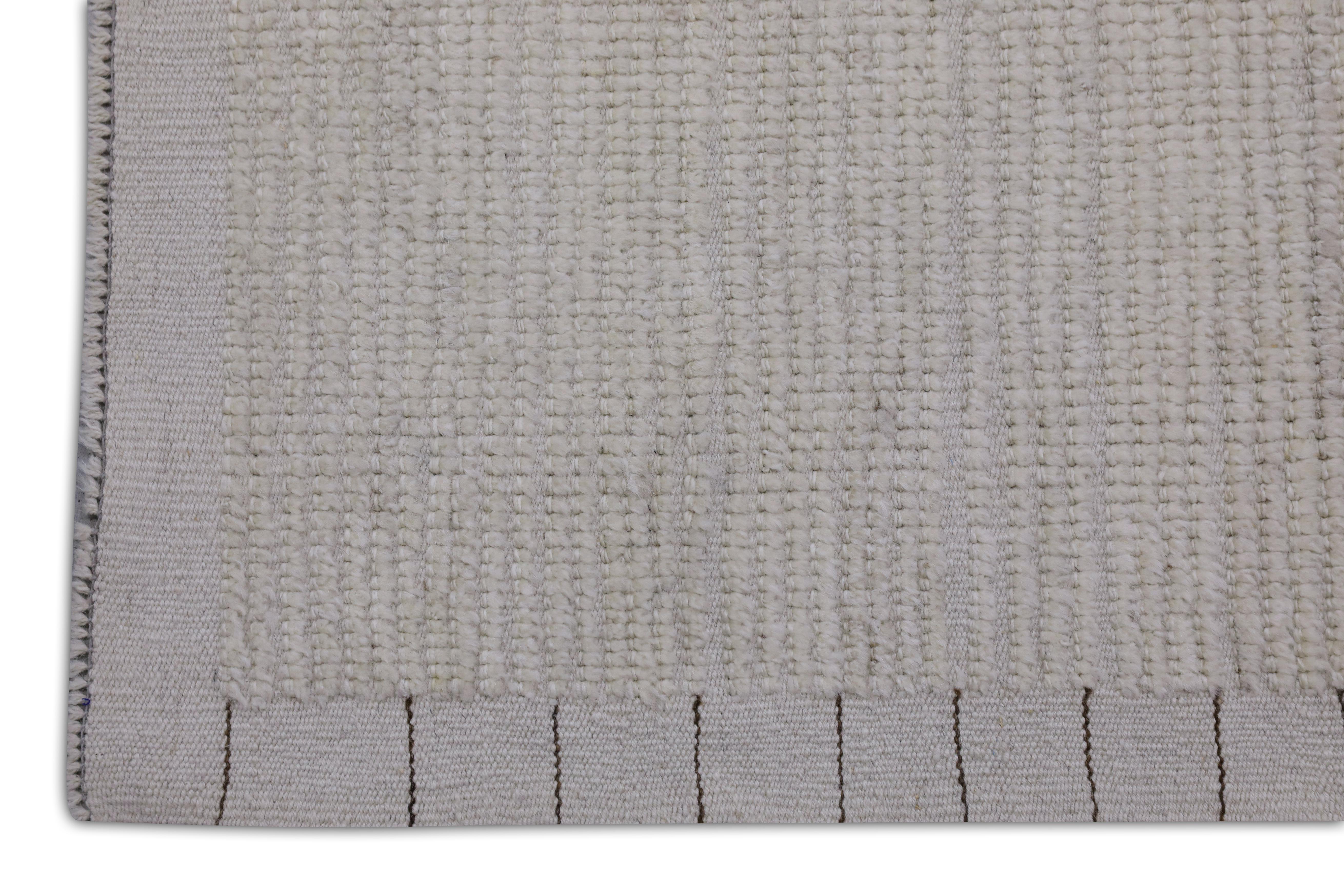 Hand-Woven  Handmade Wool Tulu Rug in Geometric Design 9'1