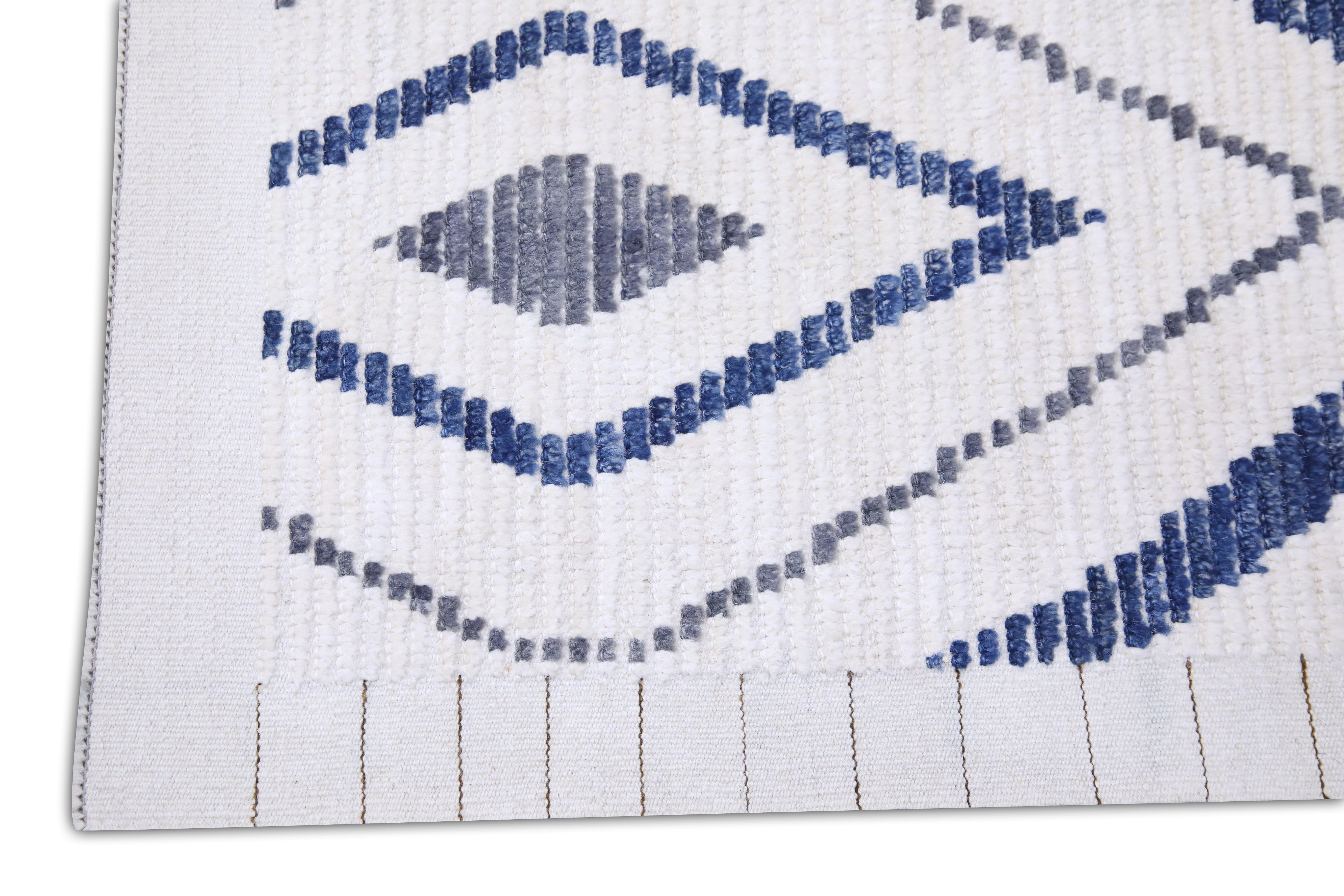 Hand-Woven  Handmade Wool Tulu Rug in Geometric Design 9'4