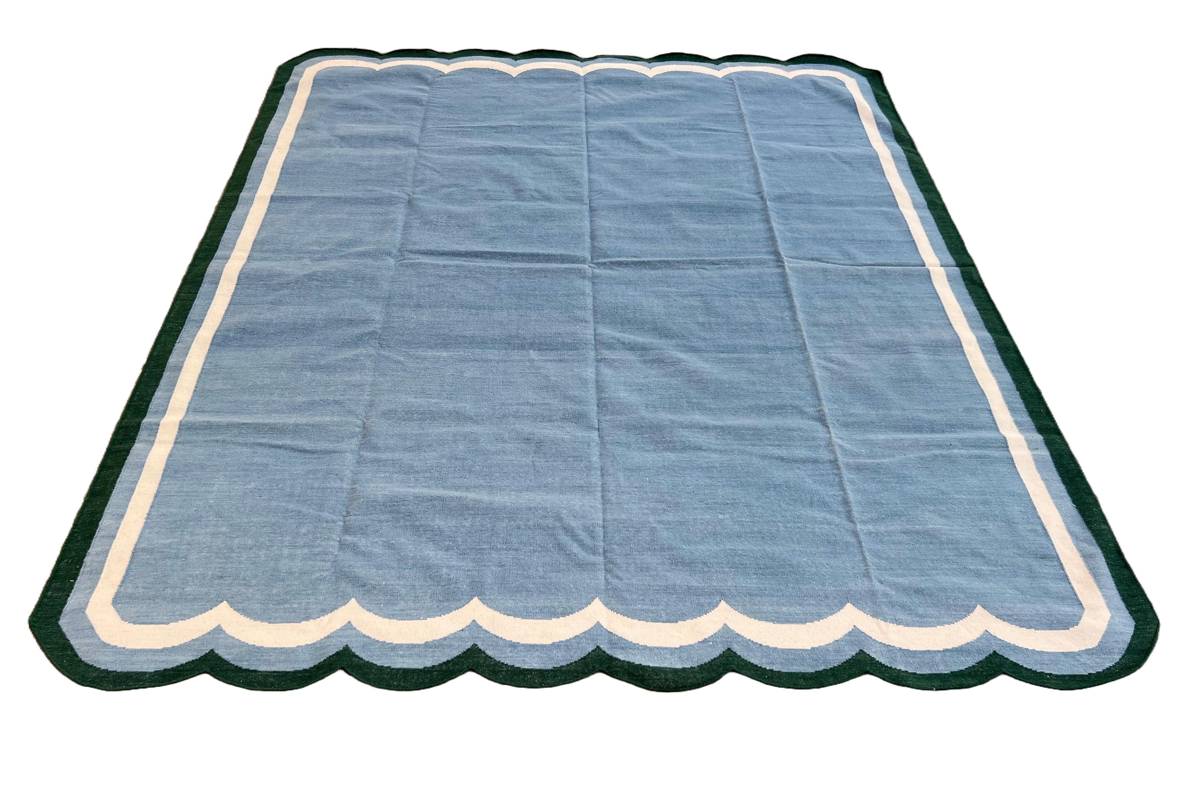 Handmade Woolen Area Flat Weave Rug, 8x10 Blue And Green Scallop Indian Dhurrie For Sale 2