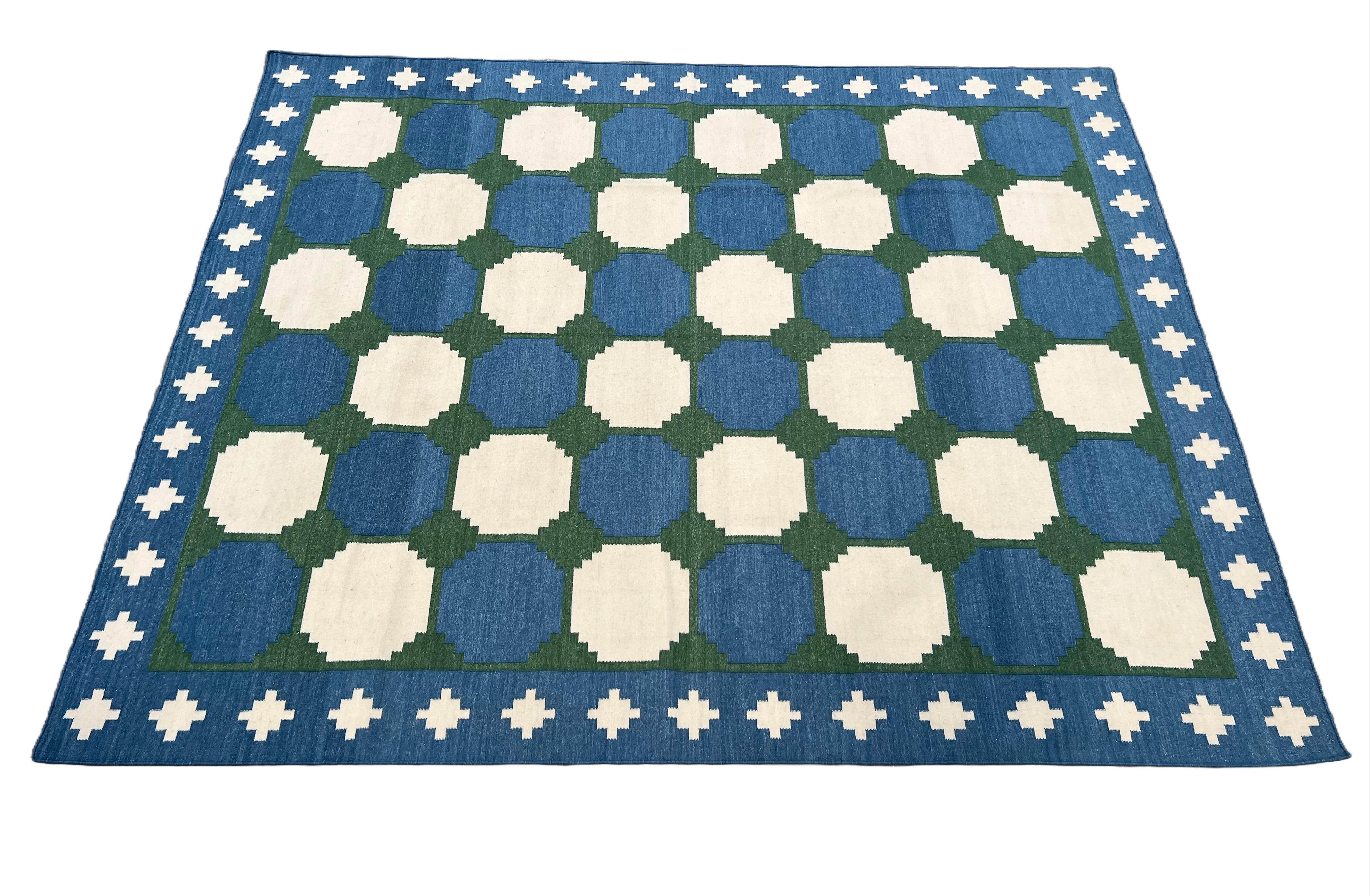 Handmade Woolen Area Flat Weave Rug, 8x10 Blue And Green Tile Patterned Dhurrie For Sale 4