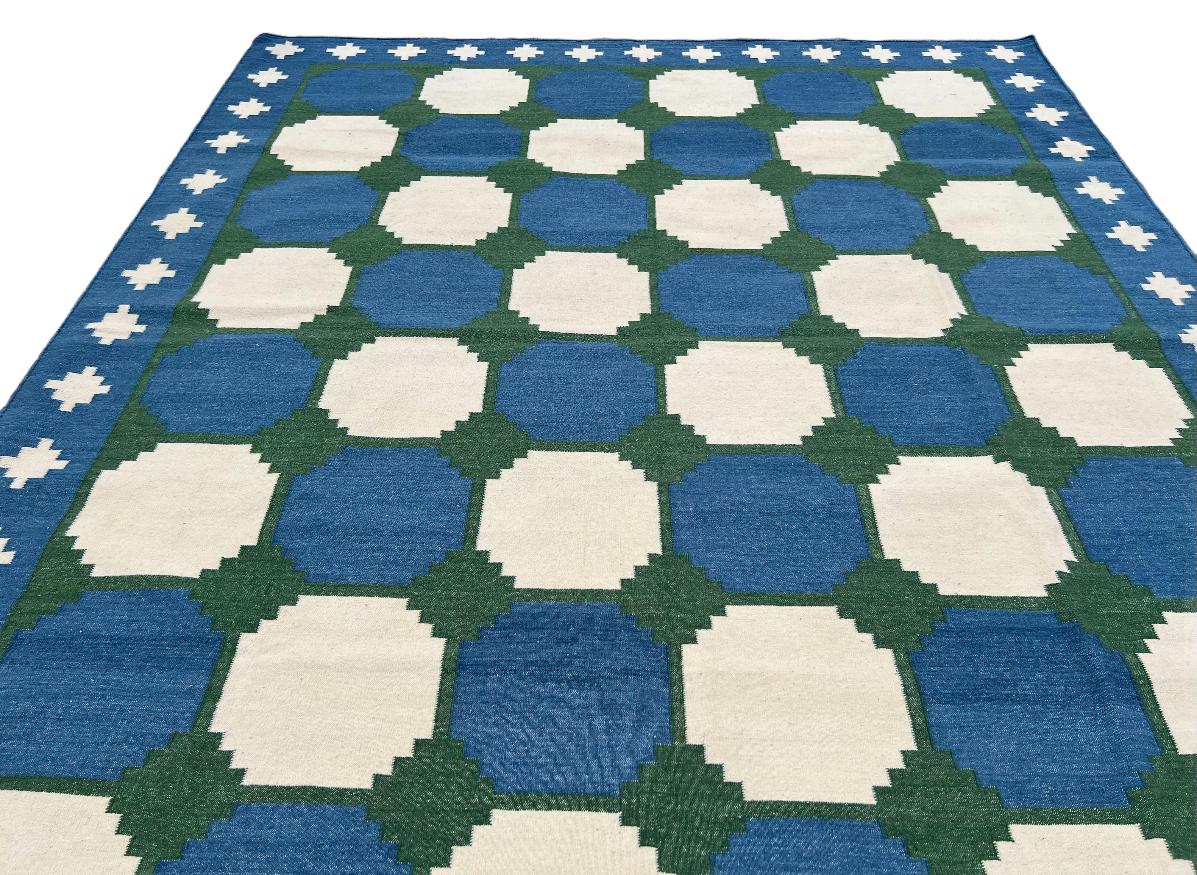 Handmade Woolen Area Flat Weave Rug, 8x10 Blue And Green Tile Patterned Dhurrie In New Condition For Sale In Jaipur, IN