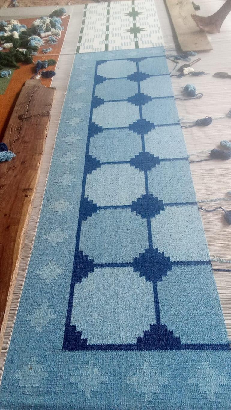 Handmade Woolen Area Flat Weave Rug, 8x10 Sky, Denim Blue Tile Swedish Dhurrie For Sale 5