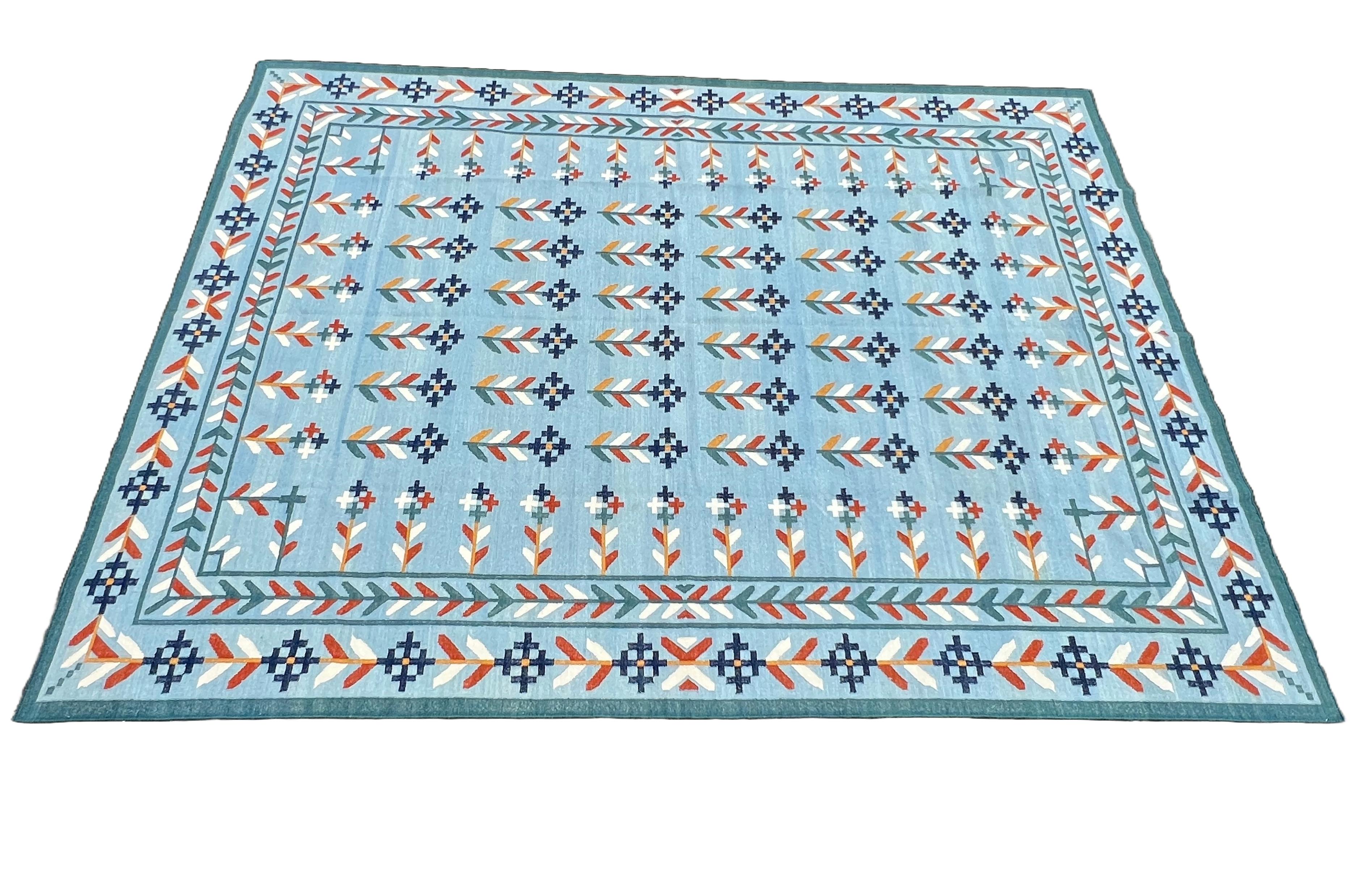 Handmade Woolen Area Flat Weave Rug, 9x12 Blue, Cream, Red Leaf Indian Dhurrie For Sale 5