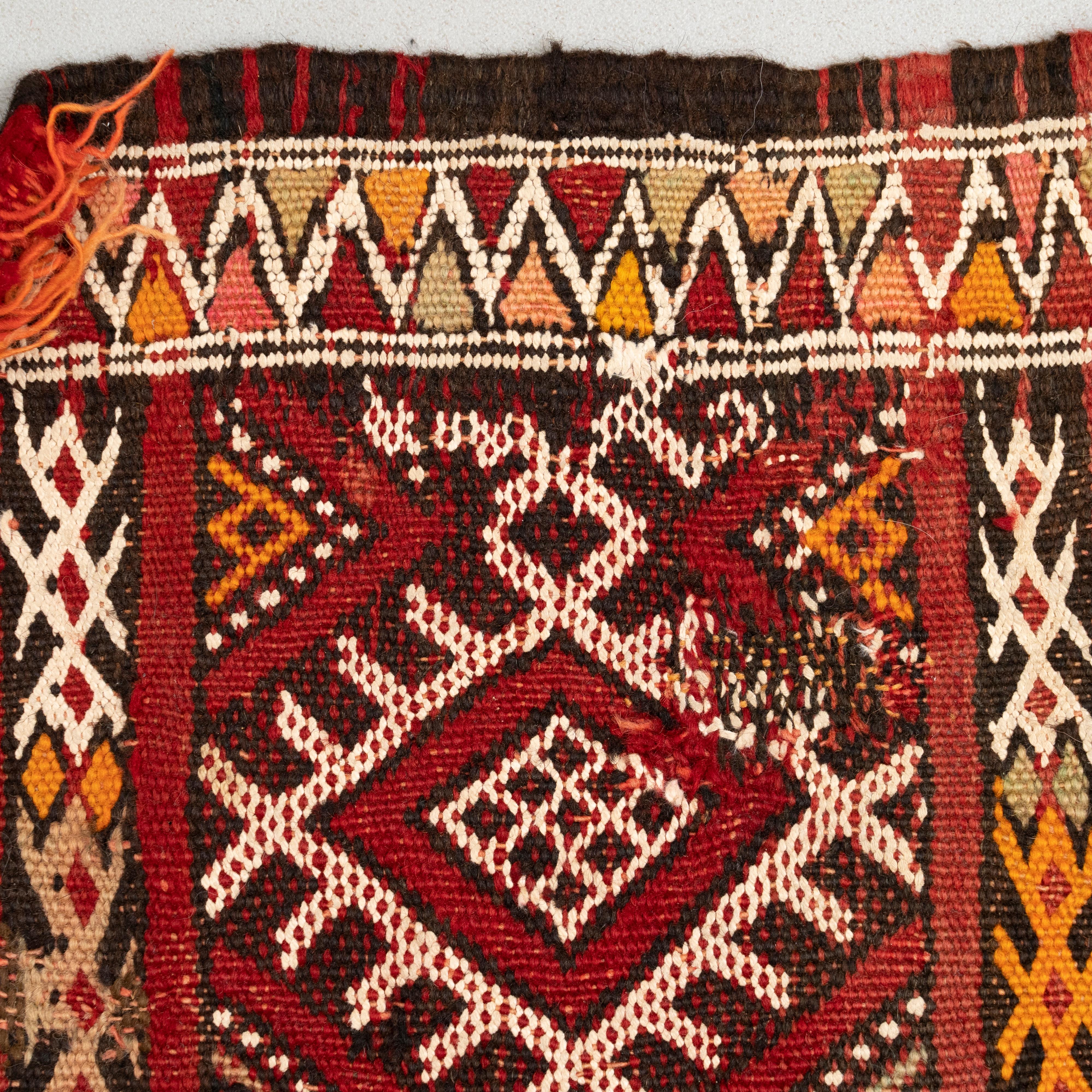 Mid-20th Century Handmade Wooven Wool Moroccan Rug For Sale
