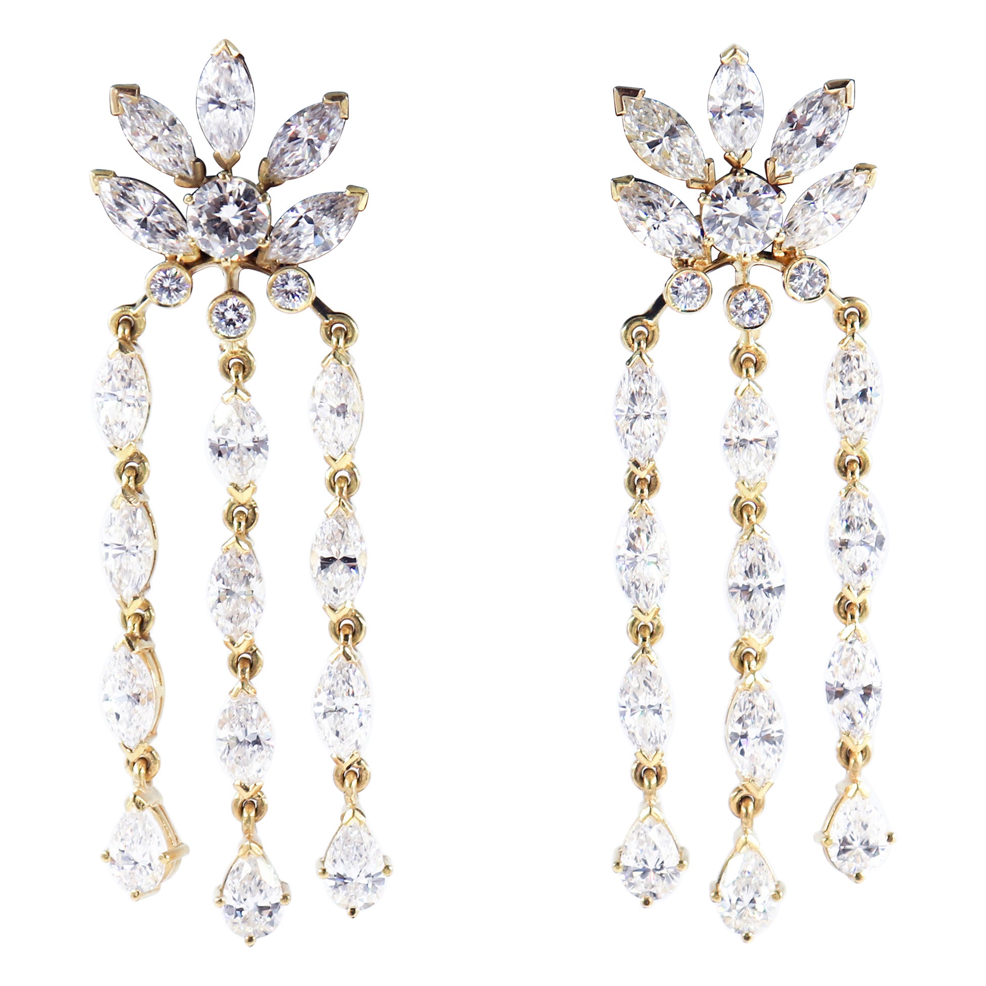 Boucles d'oreilles pendantes en or jaune et diamants, faites à la main