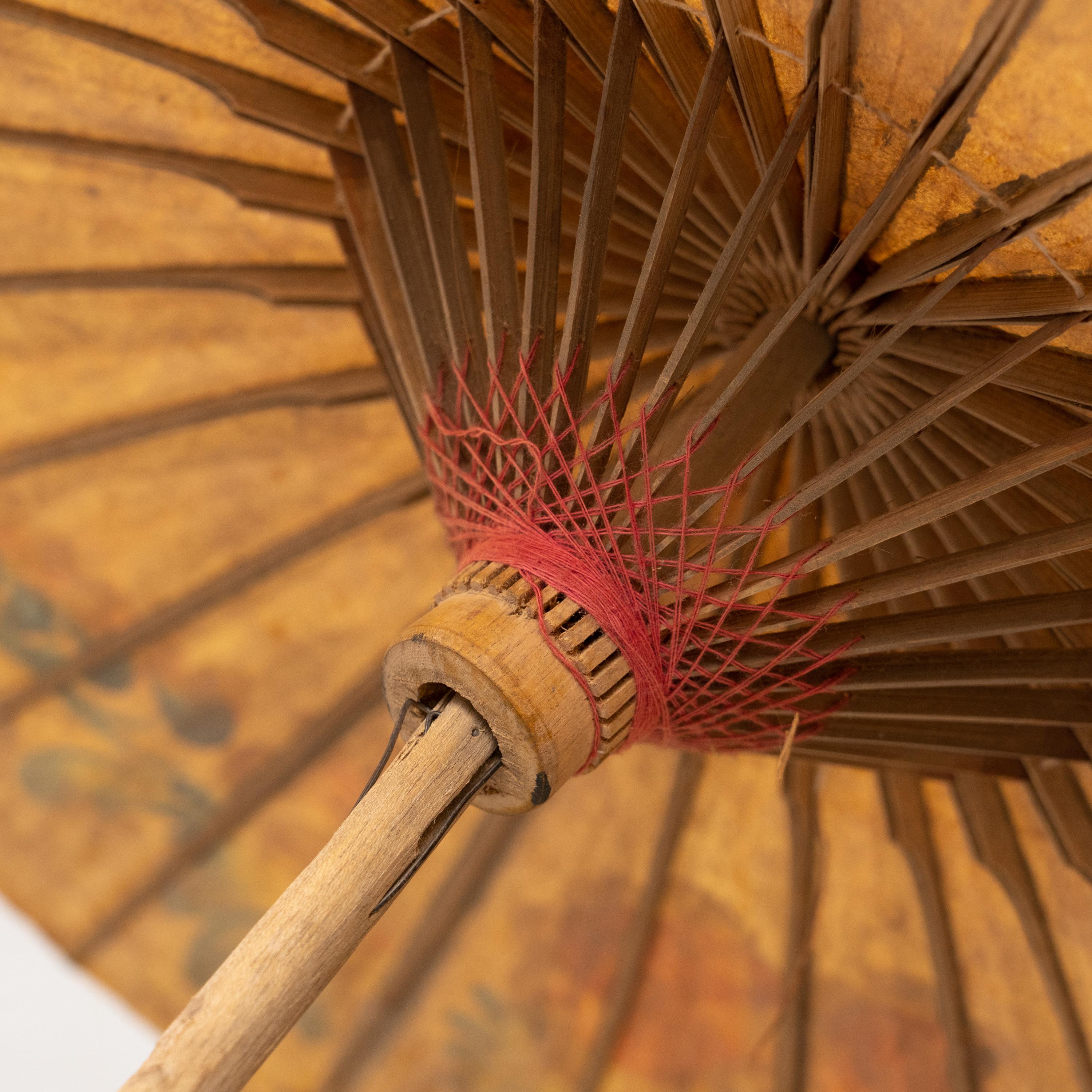 Handpainted Bamboo Umbrella, circa 1950 For Sale 10