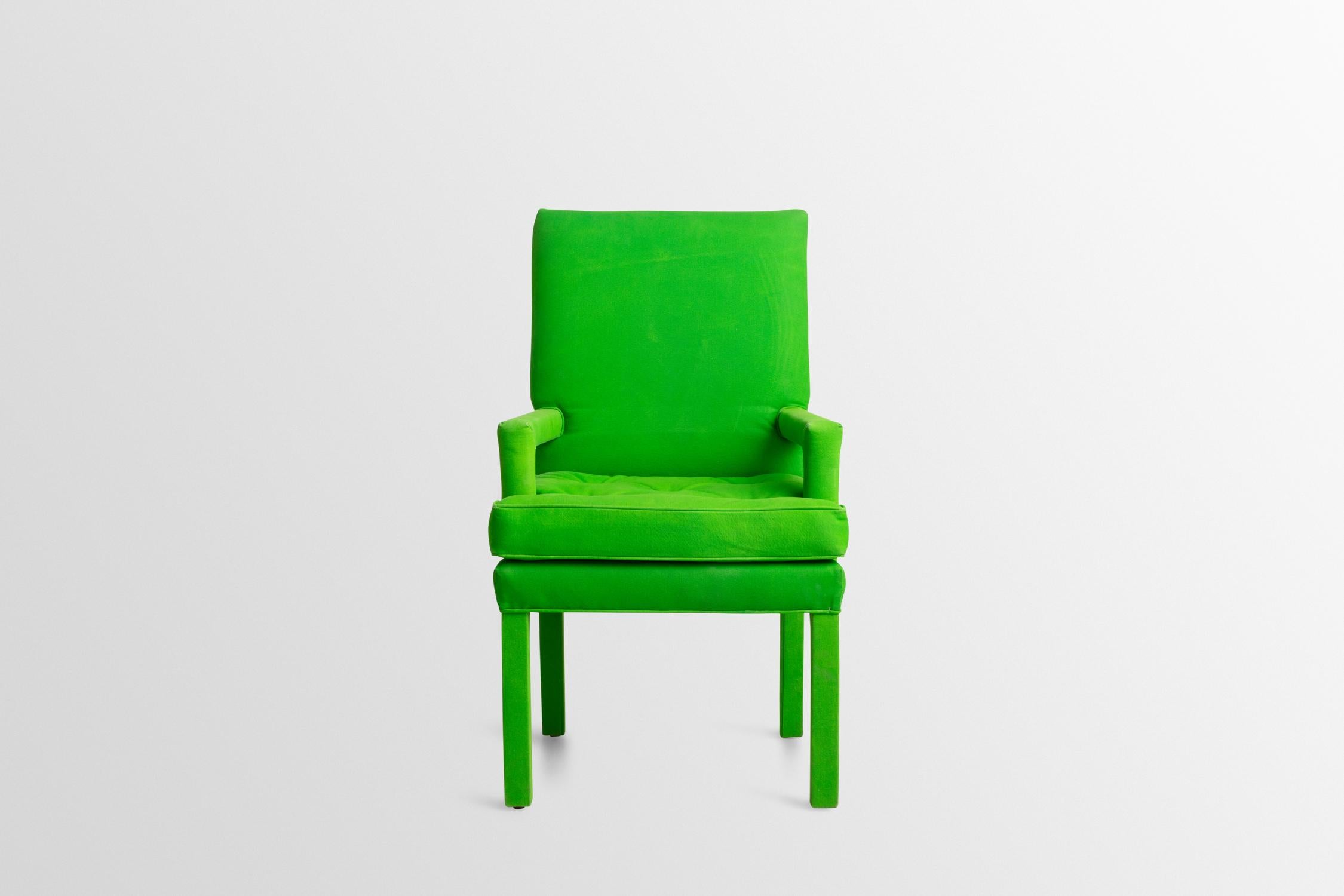 Moderne Chaises à gazon vert peintes à la main 'Set of 4' en vente
