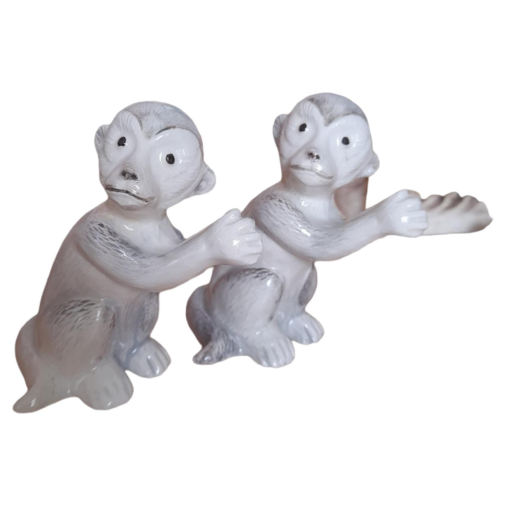 Hand Painted Monkeys Salt&Pepper Made in Italy Set of 2 For Sale