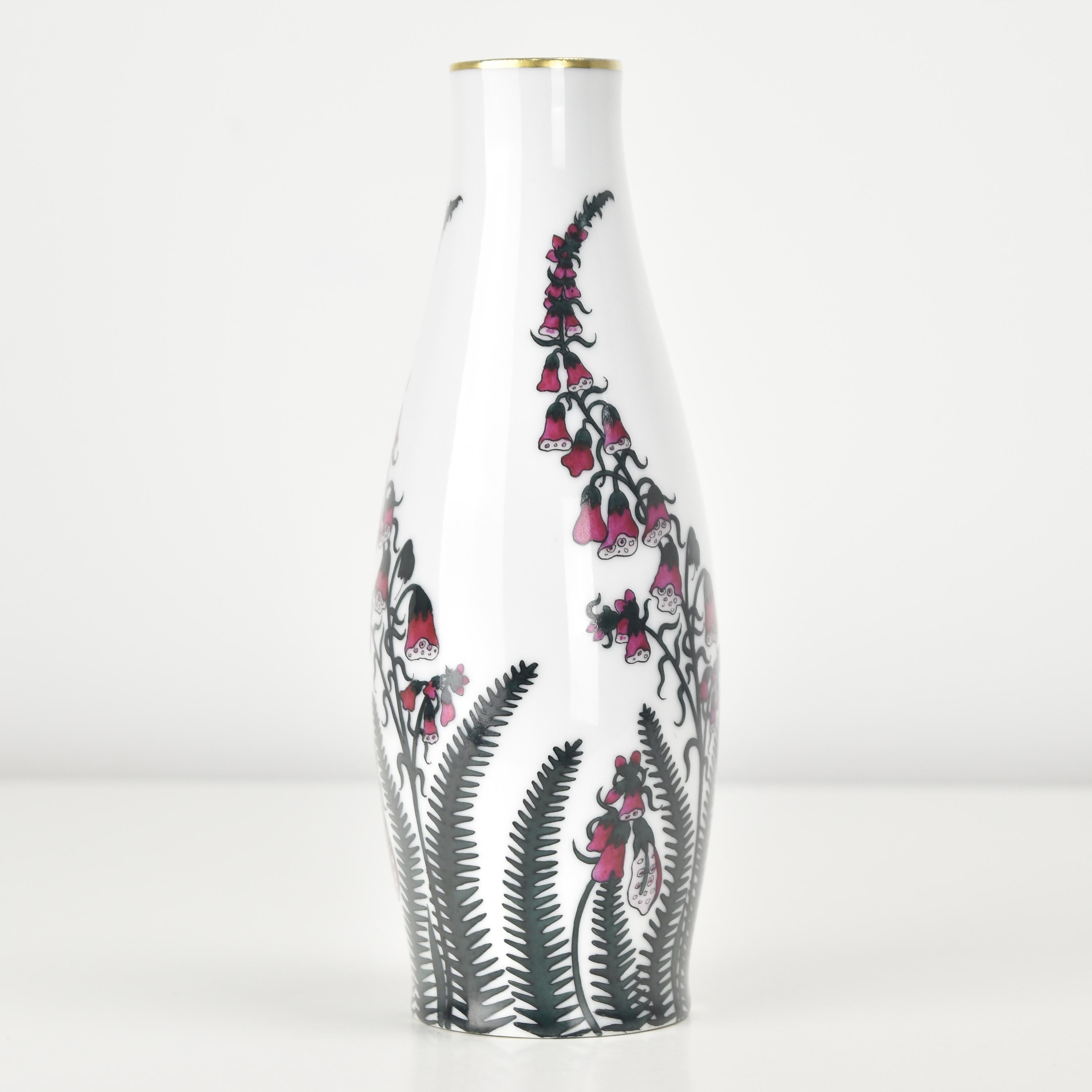 Vase peint à la main, chef-d'œuvre en porcelaine Art Nouveau de Fraureuth Art Department Bon état - En vente à Bad Säckingen, DE