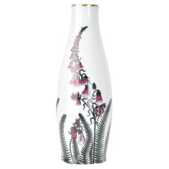 Handpainted Vase Art Nouveau Porcelain Masterpiece by Fraureuth Art Department