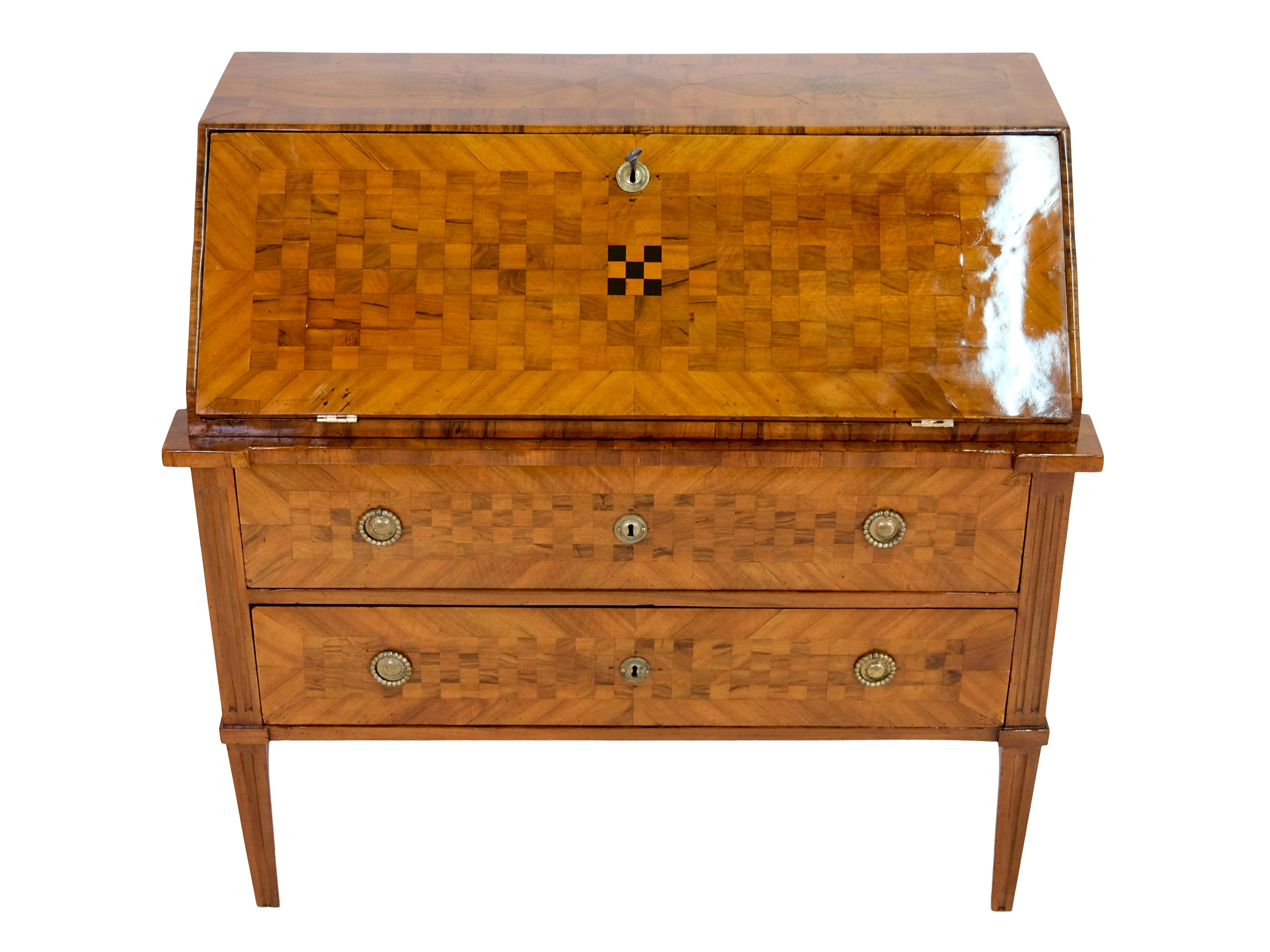 Secretary
Nutwood, shellac hand polished

Original Louis XVI (also: Louis-seize), France around 1780

Dimensions:
Width: 106 cm
Height: 106 cm
Depth: 55 cm
Working height: 75,5 cm.