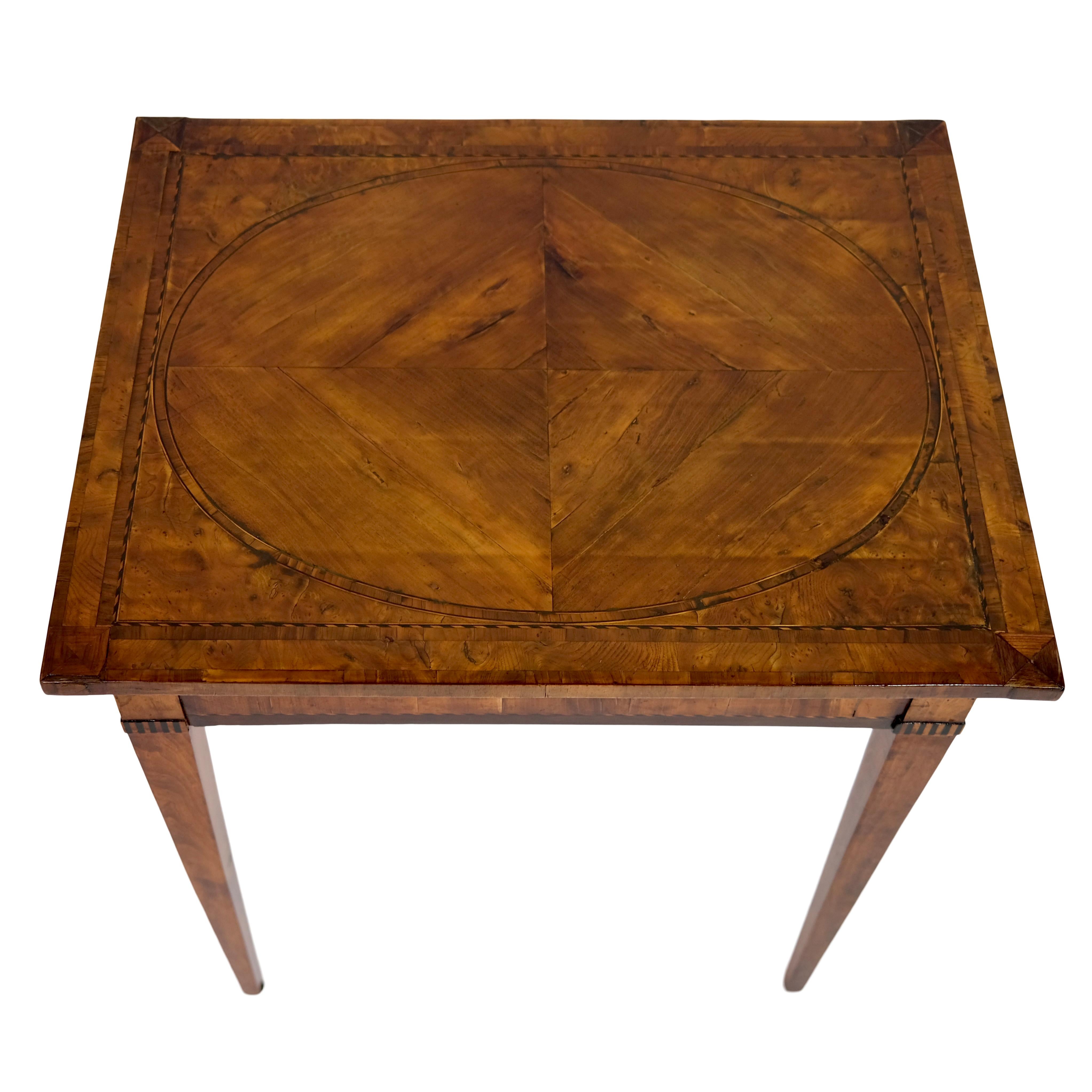 Louis XVI Handpolished 1780s Louis Seize XVI Side Table in Cherry Wood For Sale