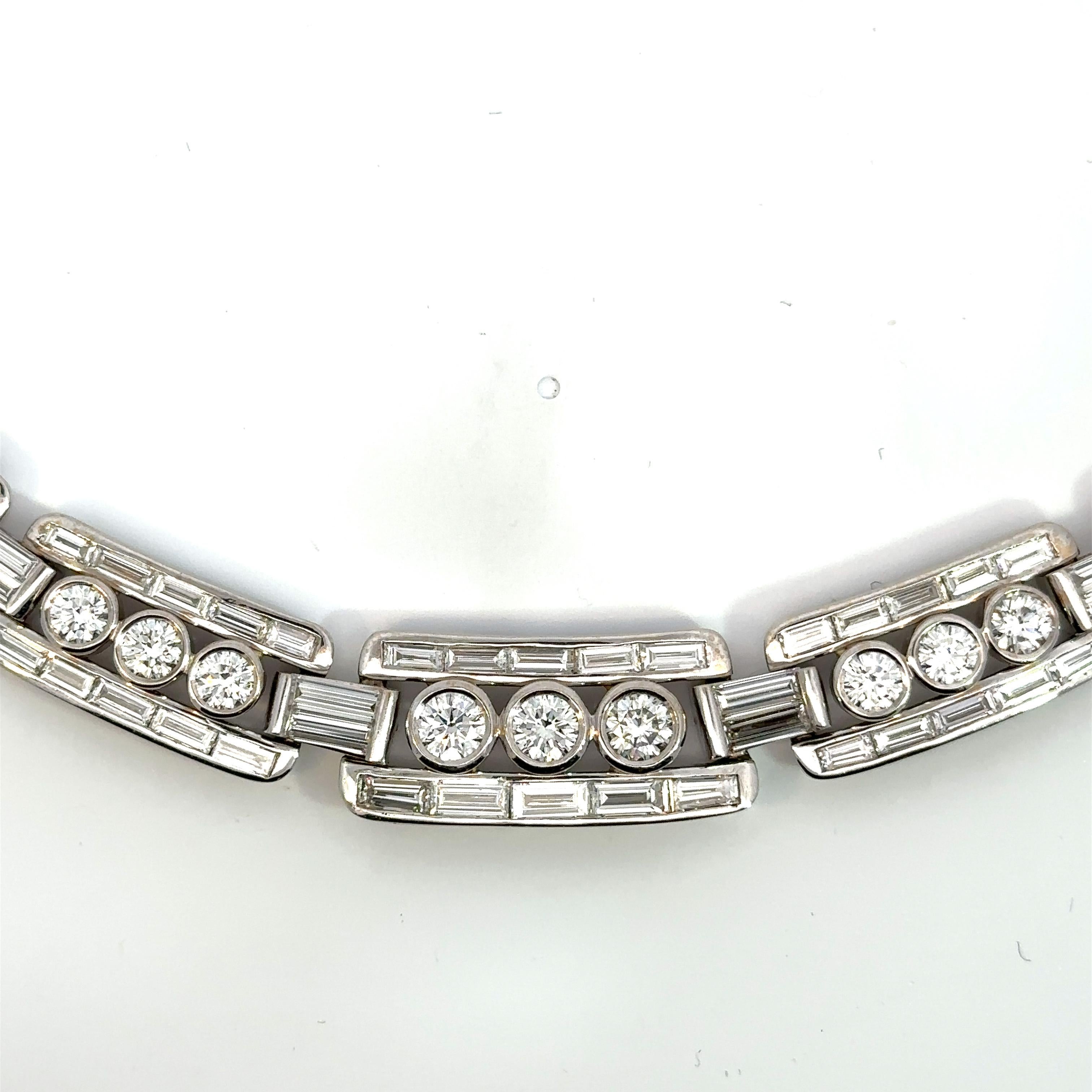 Baguette Cut Handrafted 24.13Ct Diamond Baguette and Brilliant Cut Diamond Necklace in 18 Kt  For Sale
