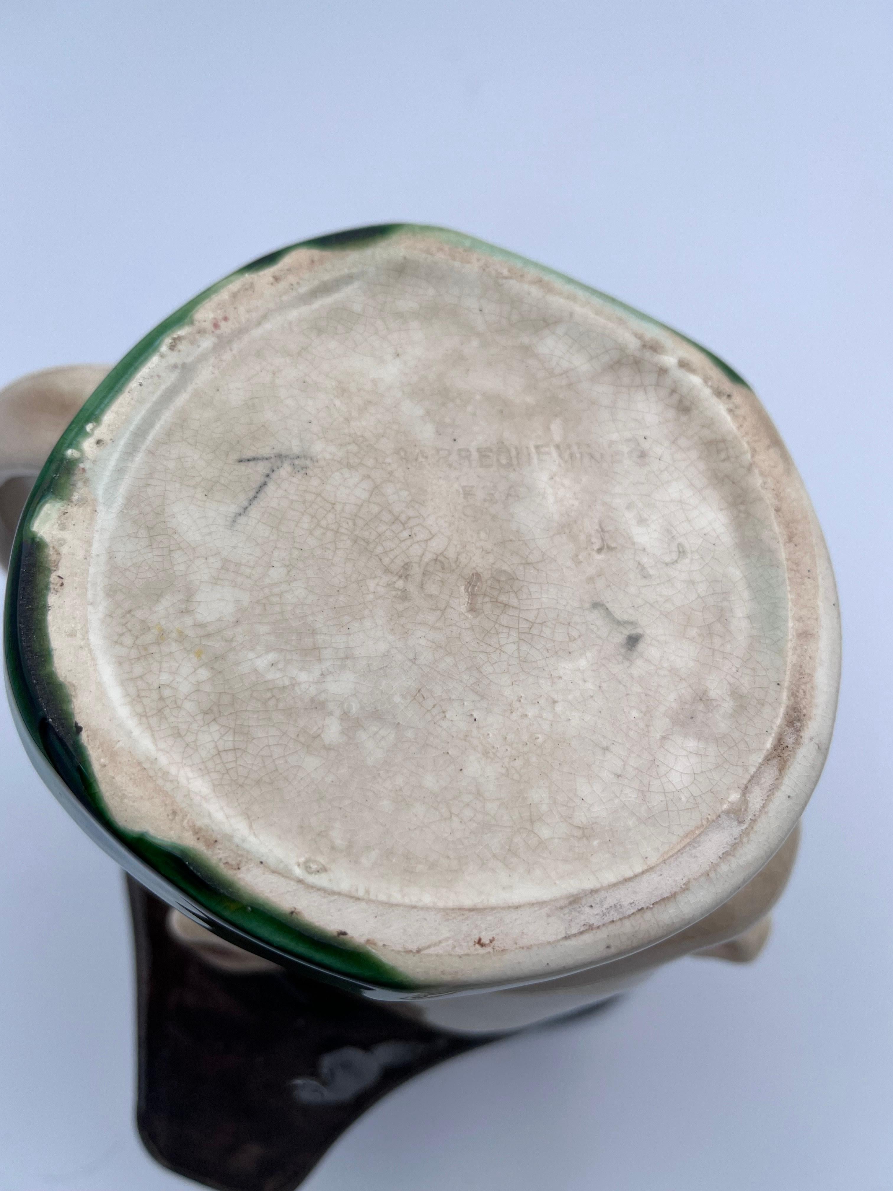 Handsome 1920er Napoleon Boneparte Sarreguemines Frankreich Majolika Charakter Becher im Angebot 5