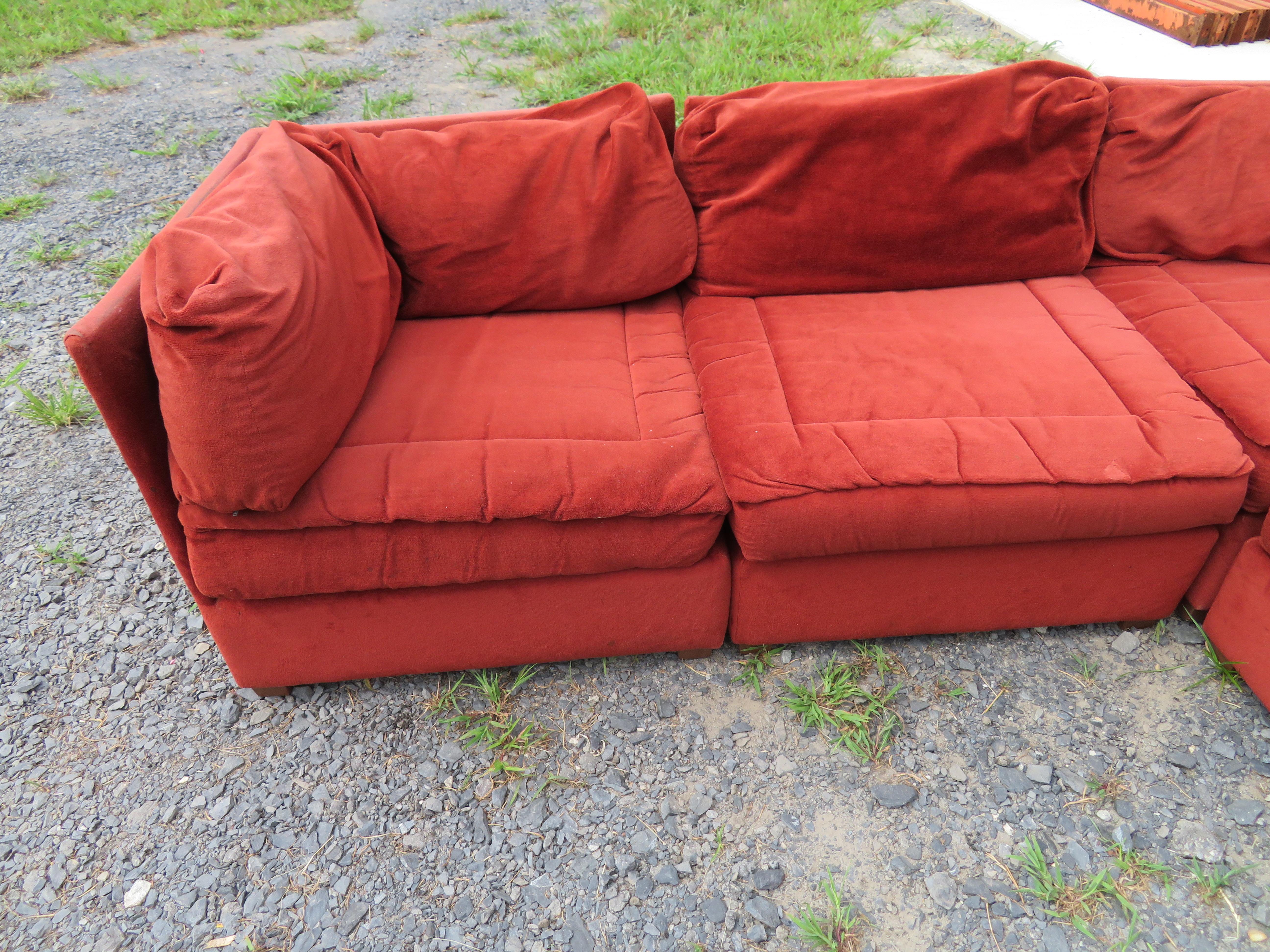Handsome 7-Piece Milo Baughman Style Sectional Sofa Mid-Century Modern In Good Condition For Sale In Pemberton, NJ