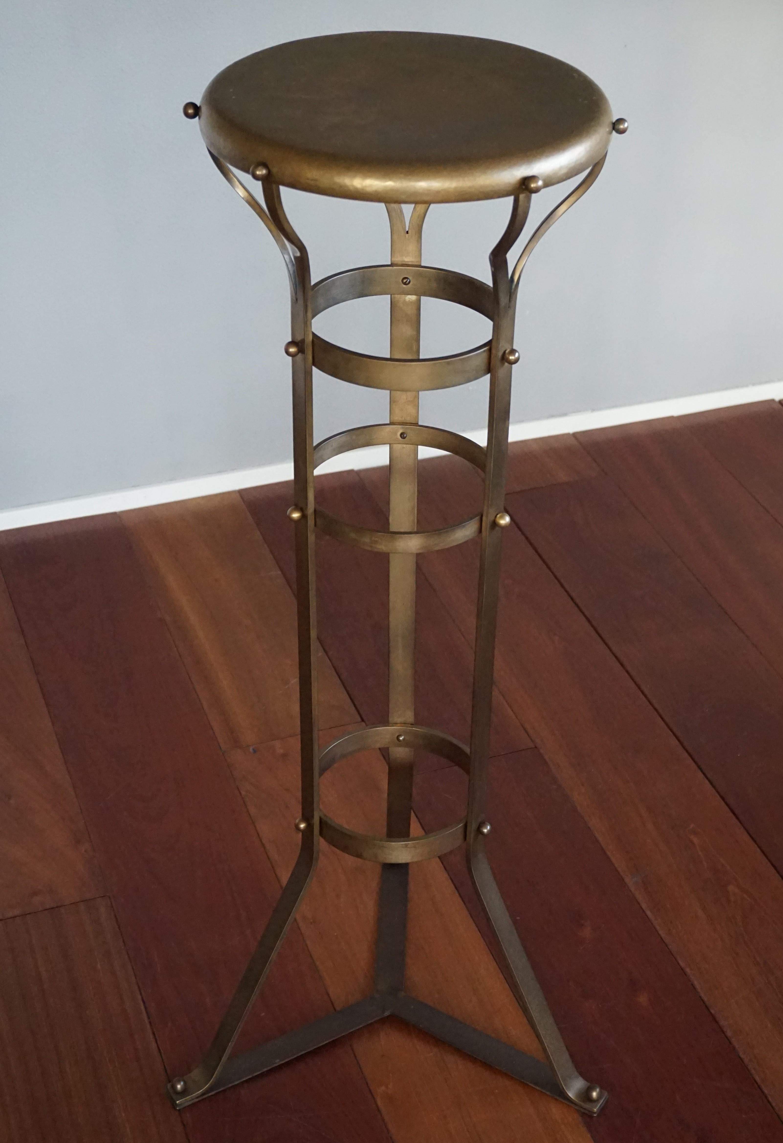 Striking and Top Quality Made Solid Brass Arts & Crafts Pedestal Sculpture Stand 5