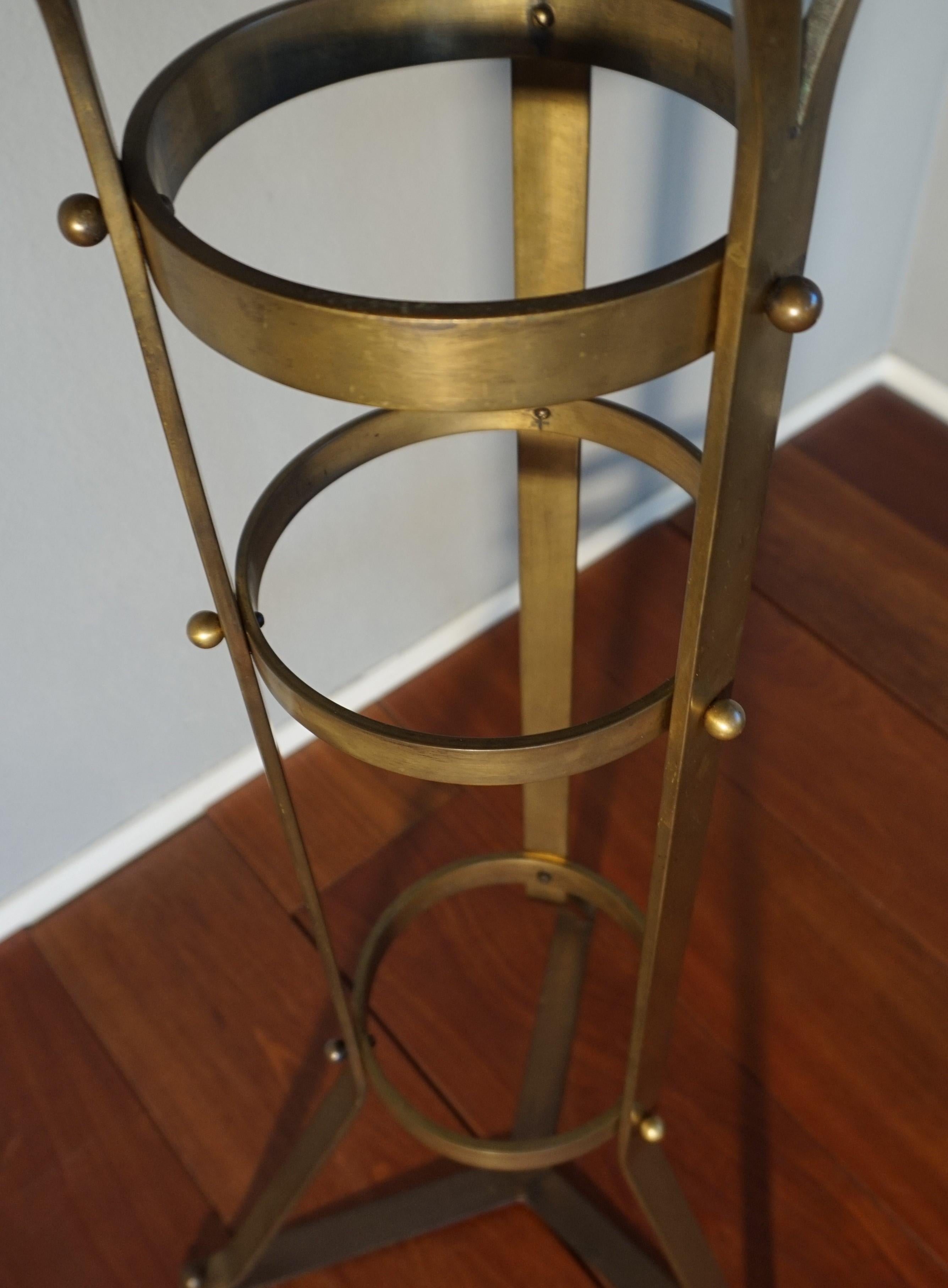 Striking and Top Quality Made Solid Brass Arts & Crafts Pedestal Sculpture Stand 9
