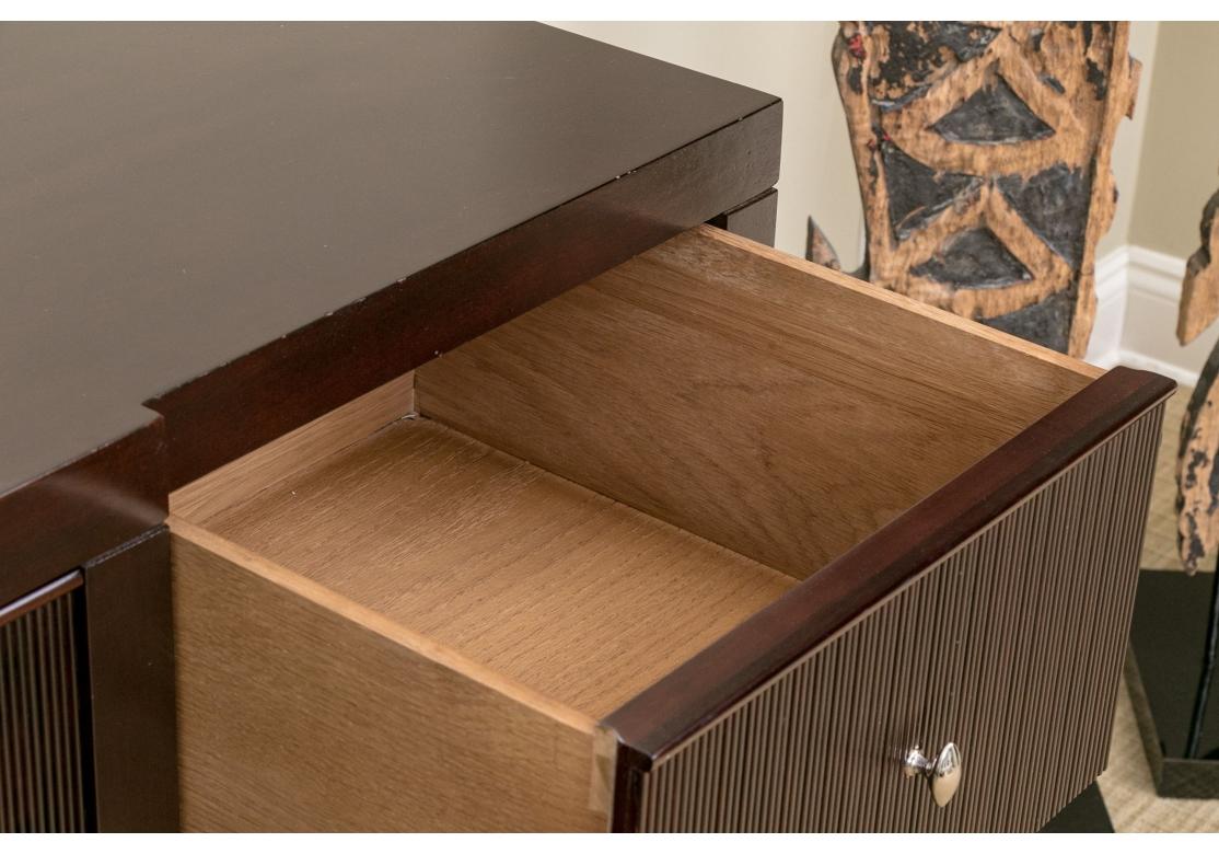 Hübsche Barbara Barry Collection für Baker Dreifach-Kommode im Angebot 2