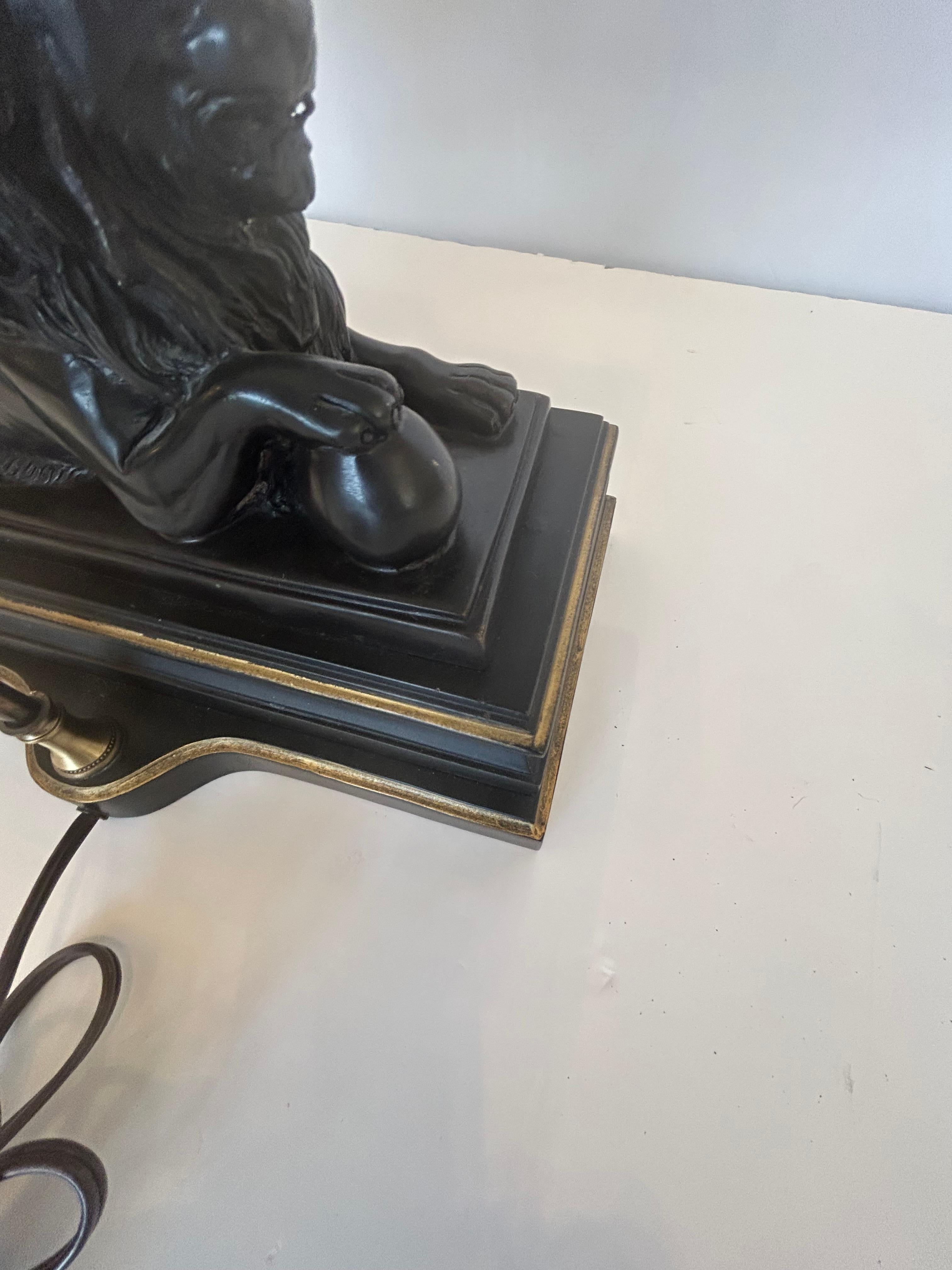 Handsome Black & Gold Lion Motif Table Lamp For Sale 2
