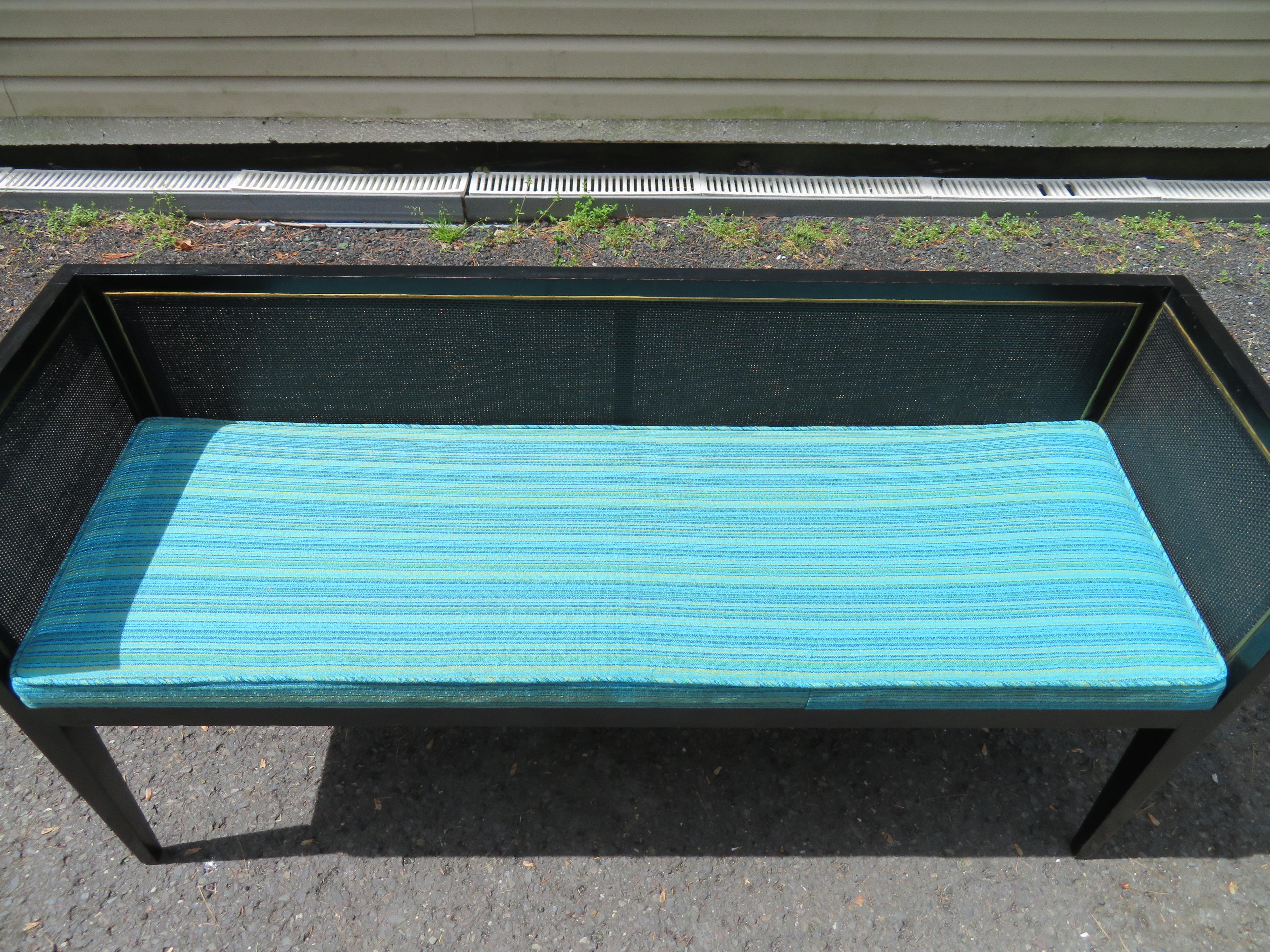 Handsome Boxy Caned Bench Mid-Century Modern In Good Condition For Sale In Pemberton, NJ