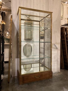 Schöner Vitrinenschrank aus Messing, Siegel, ca. 1930er Jahre, Frankreich