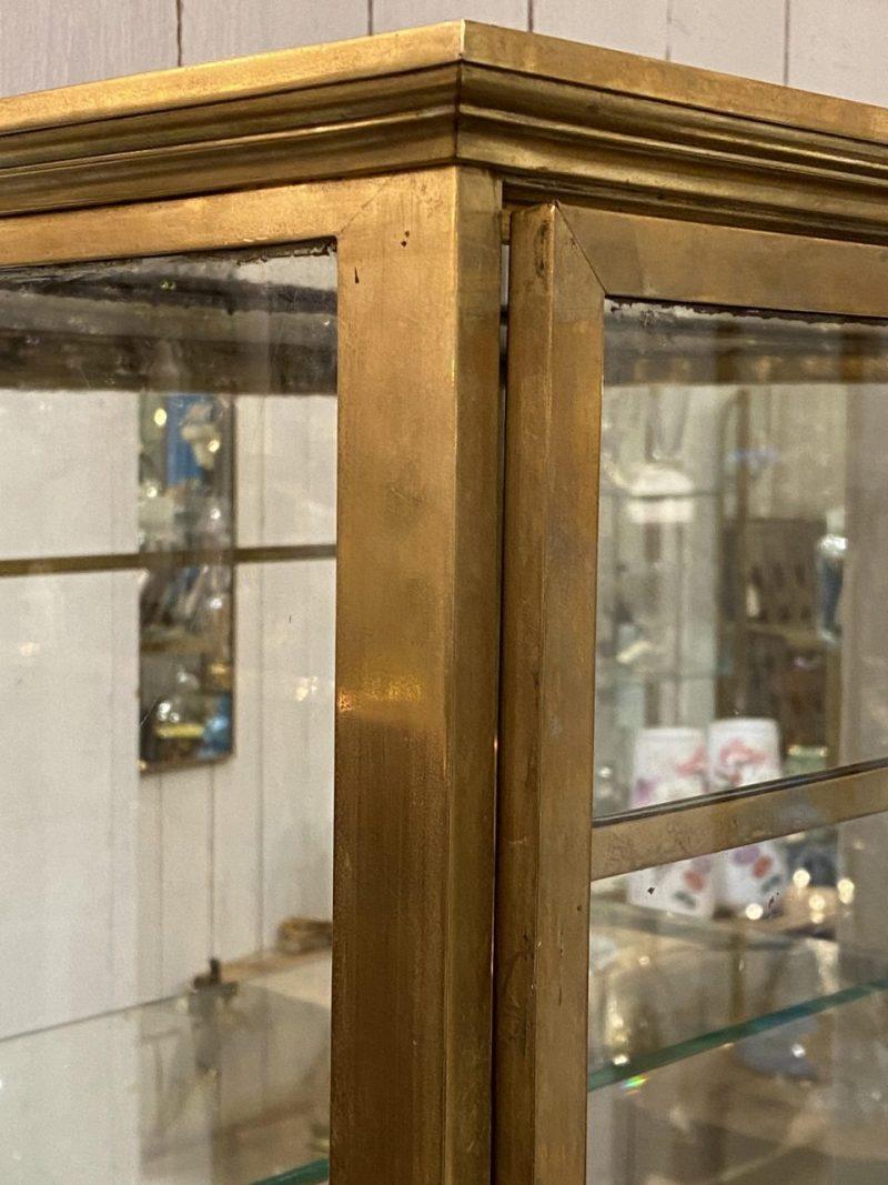 Handsome Brass Display Cabinet, Siegel Circa 1930s France For Sale 1