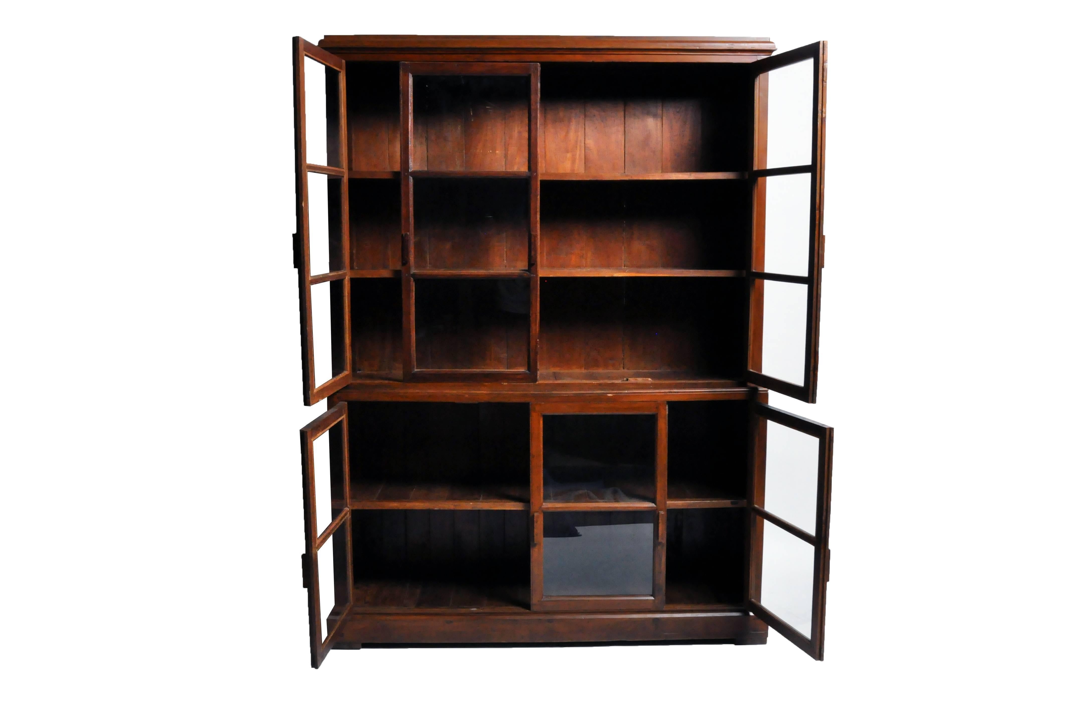 Handsome British Colonial Breakfront Bookcase 8