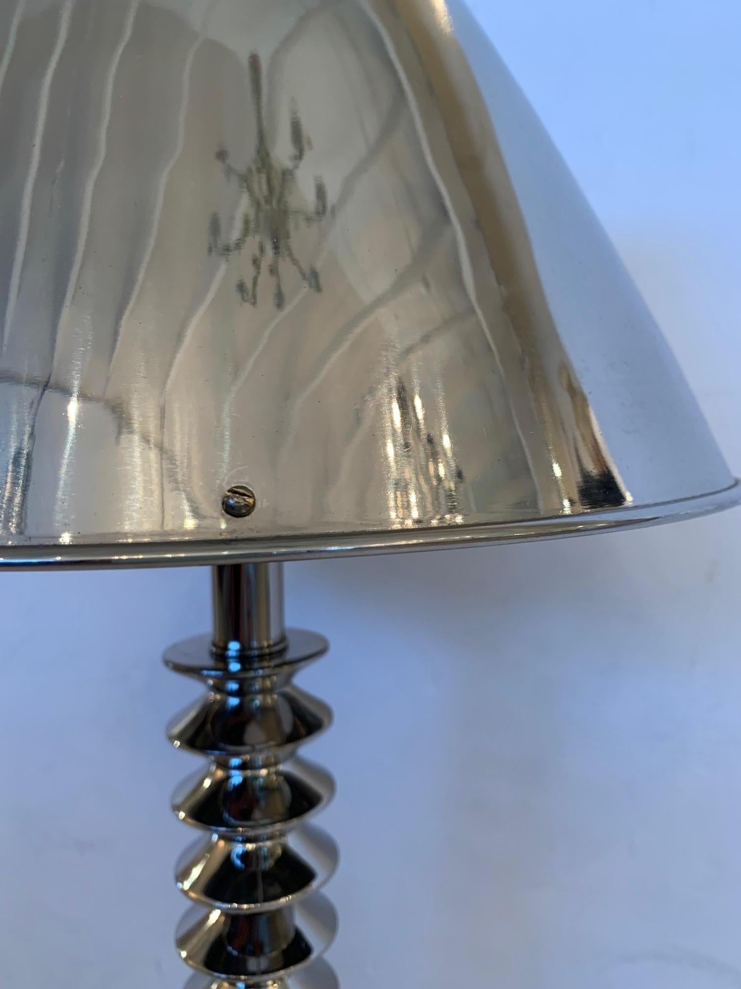 Handsome Chrome Table Lamp with Spiral Column 3