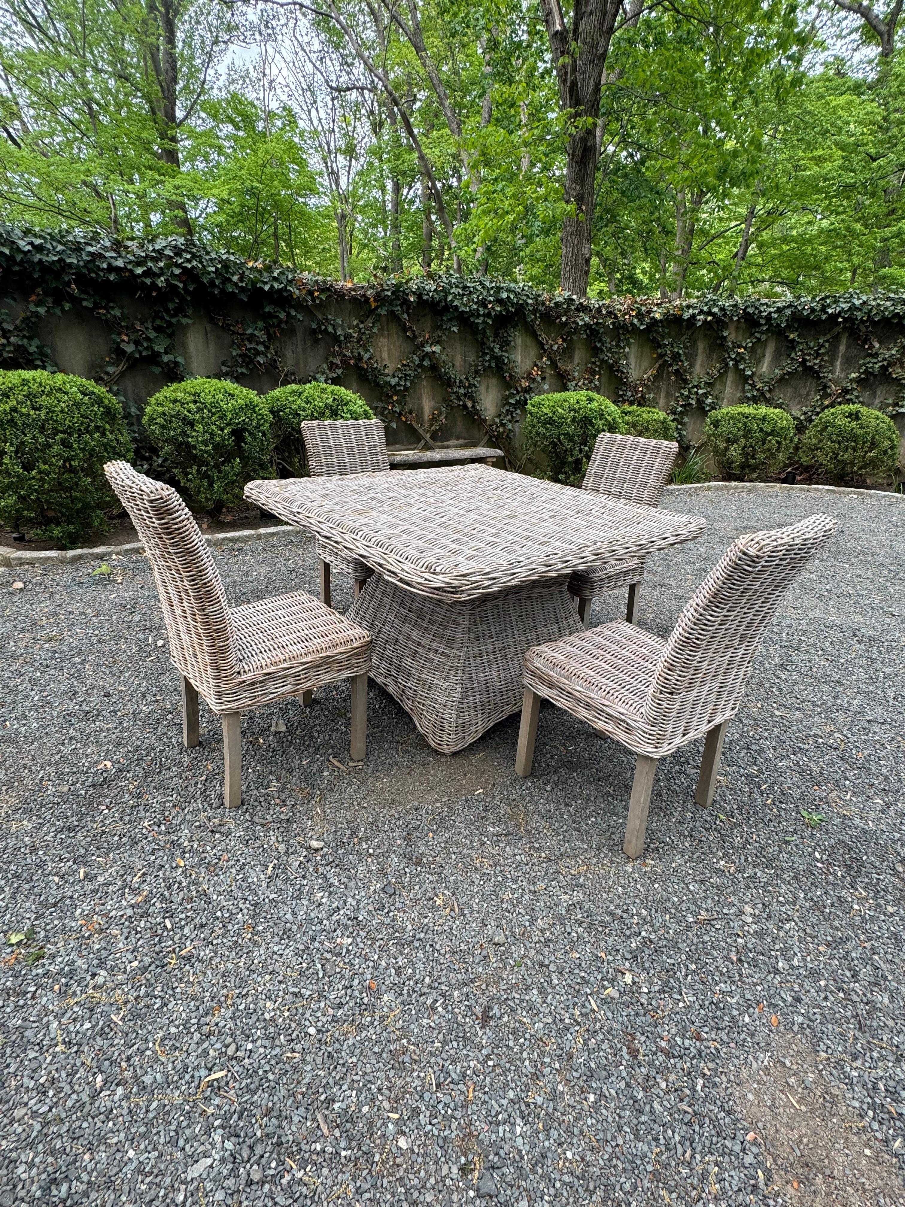 American Handsome Coastal Rattan Dining Set For Sale