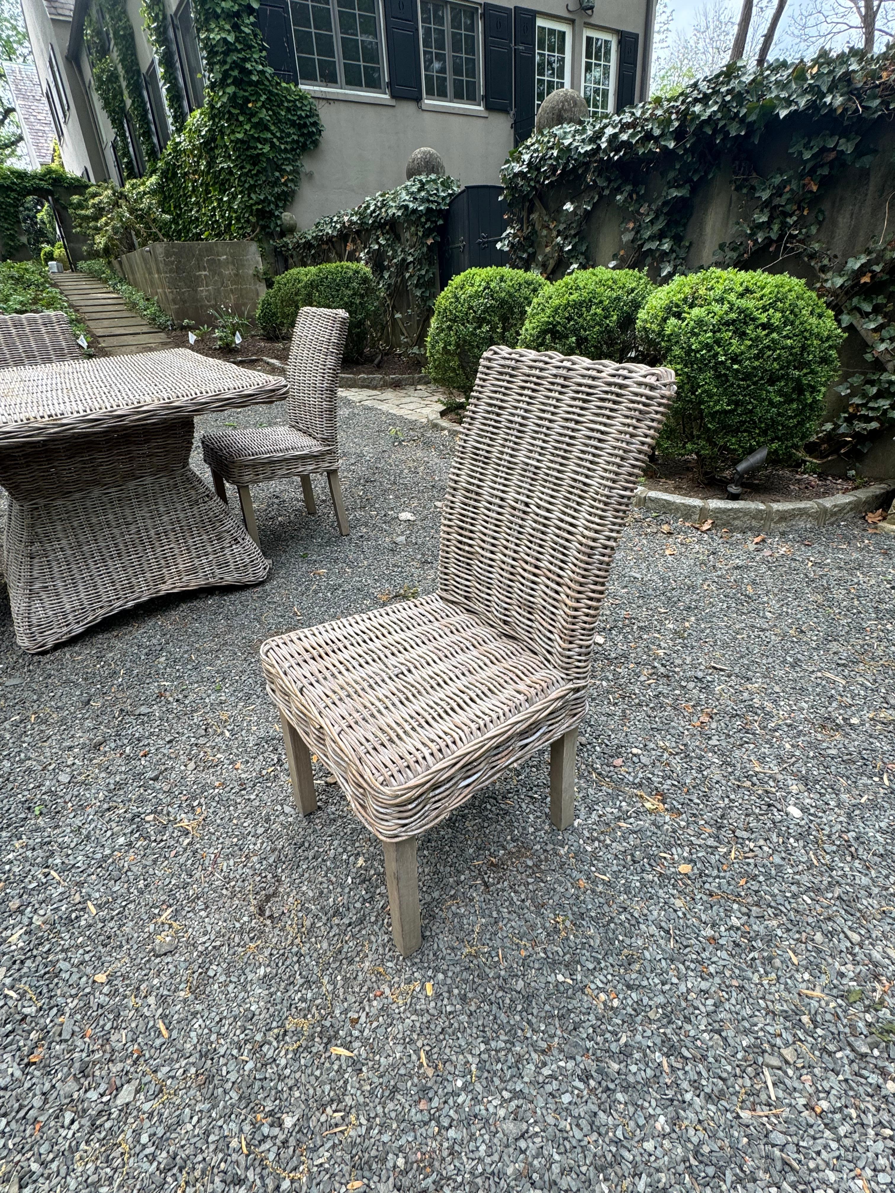 Contemporary Handsome Coastal Rattan Dining Set For Sale